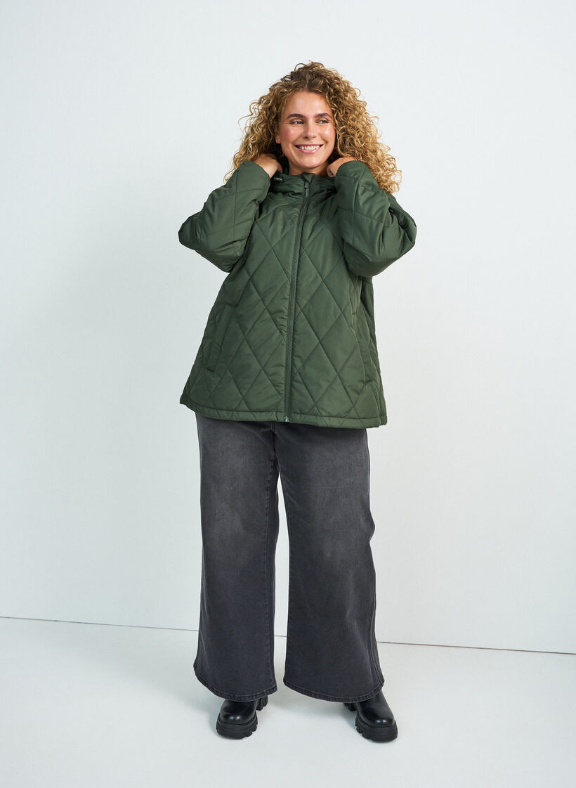 Lightly padded jacket with diamond quilt, Green, Model image number 1