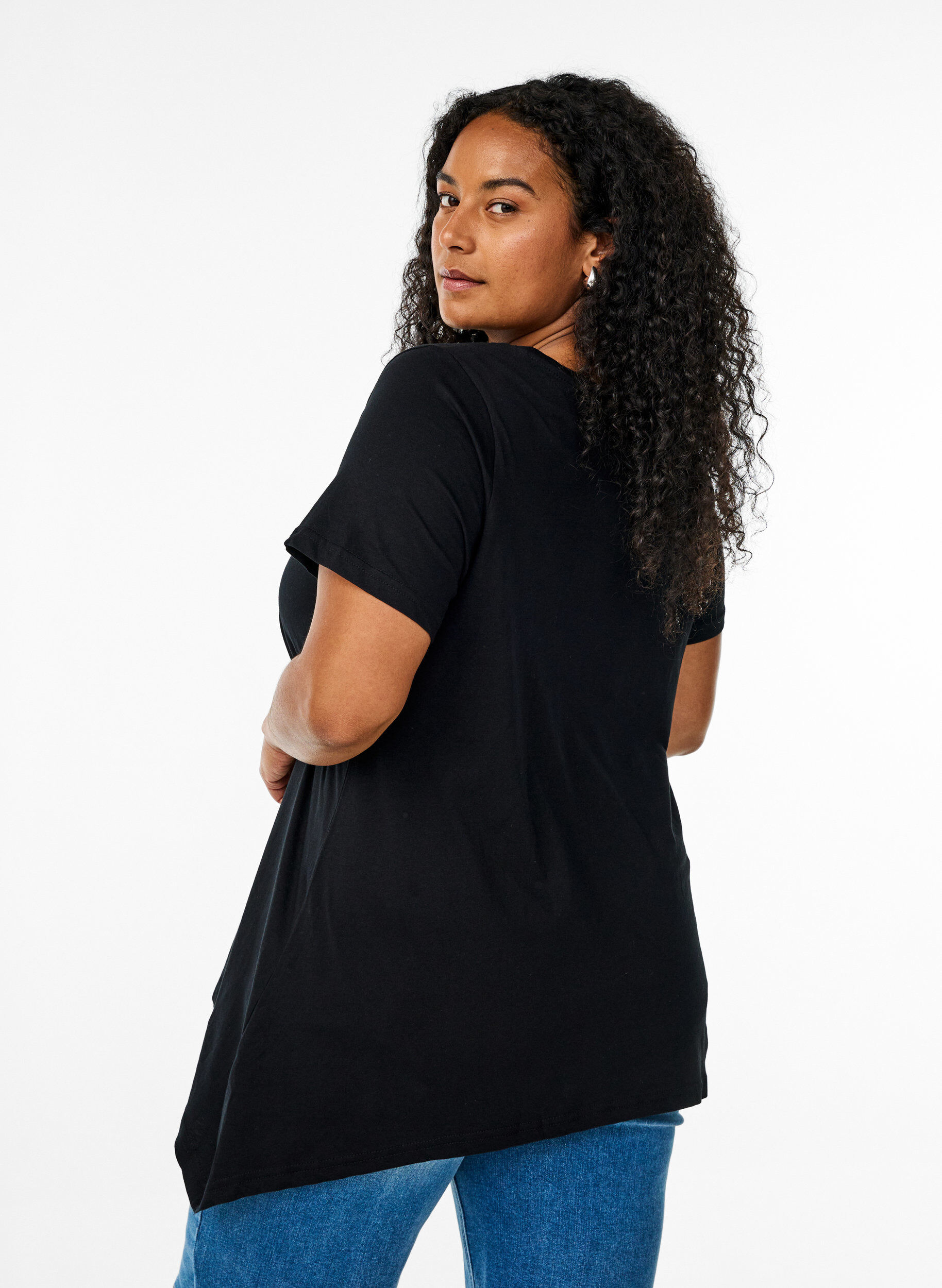 Zizzifashion T-shirt with a round neck and A-line shape, Black, Model image number 2