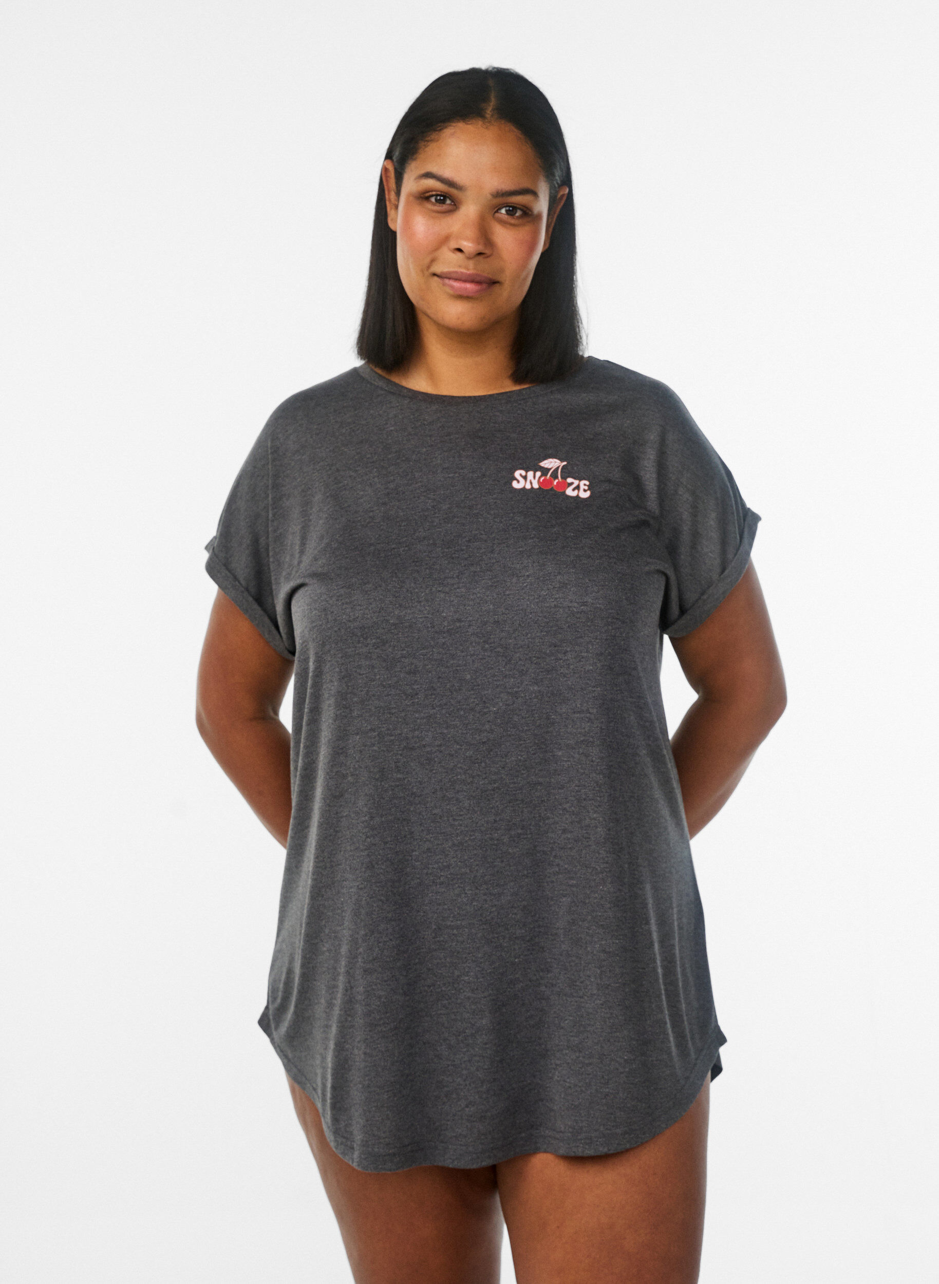 Zizzifashion Short sleeve nightgown with text print, Black, Model image number 0