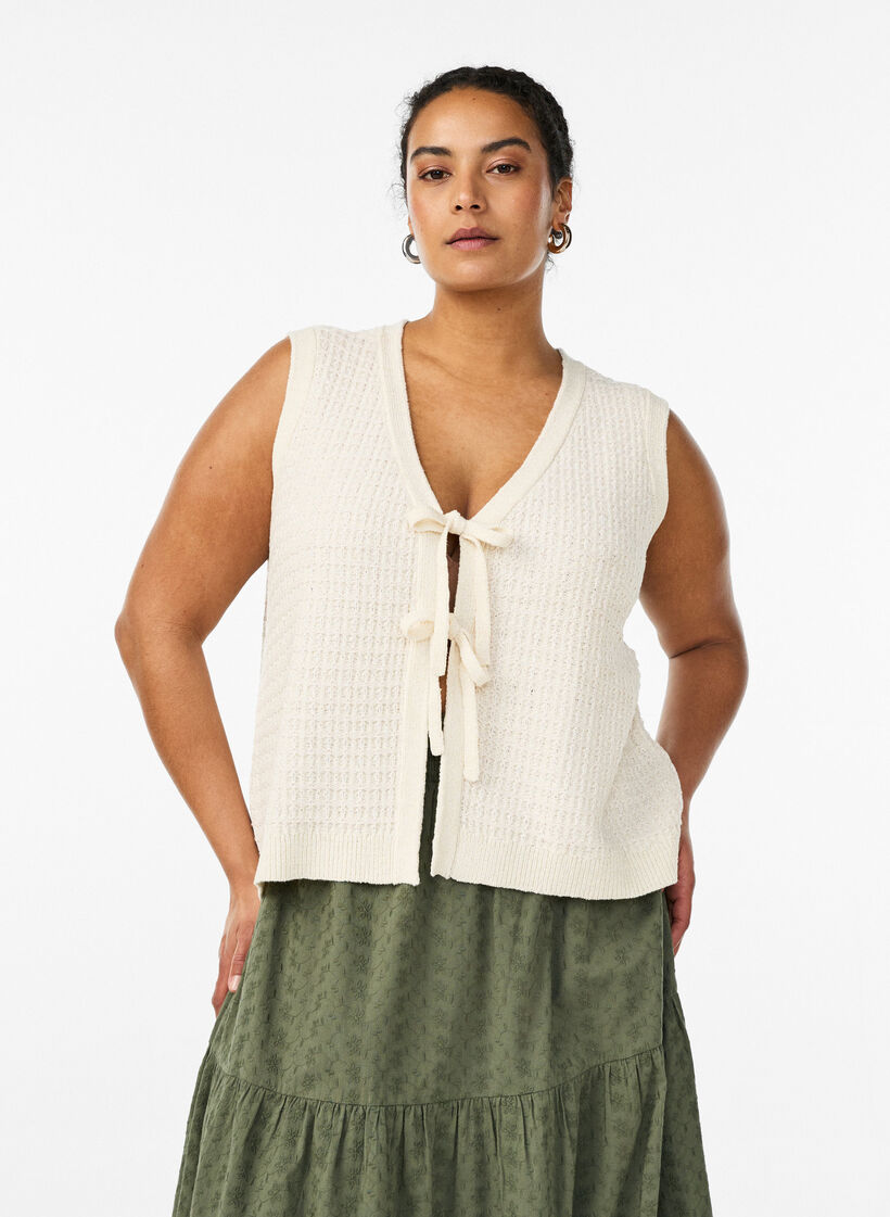 Textured knit vest with tie-belt, Vanilla, Model image number 0