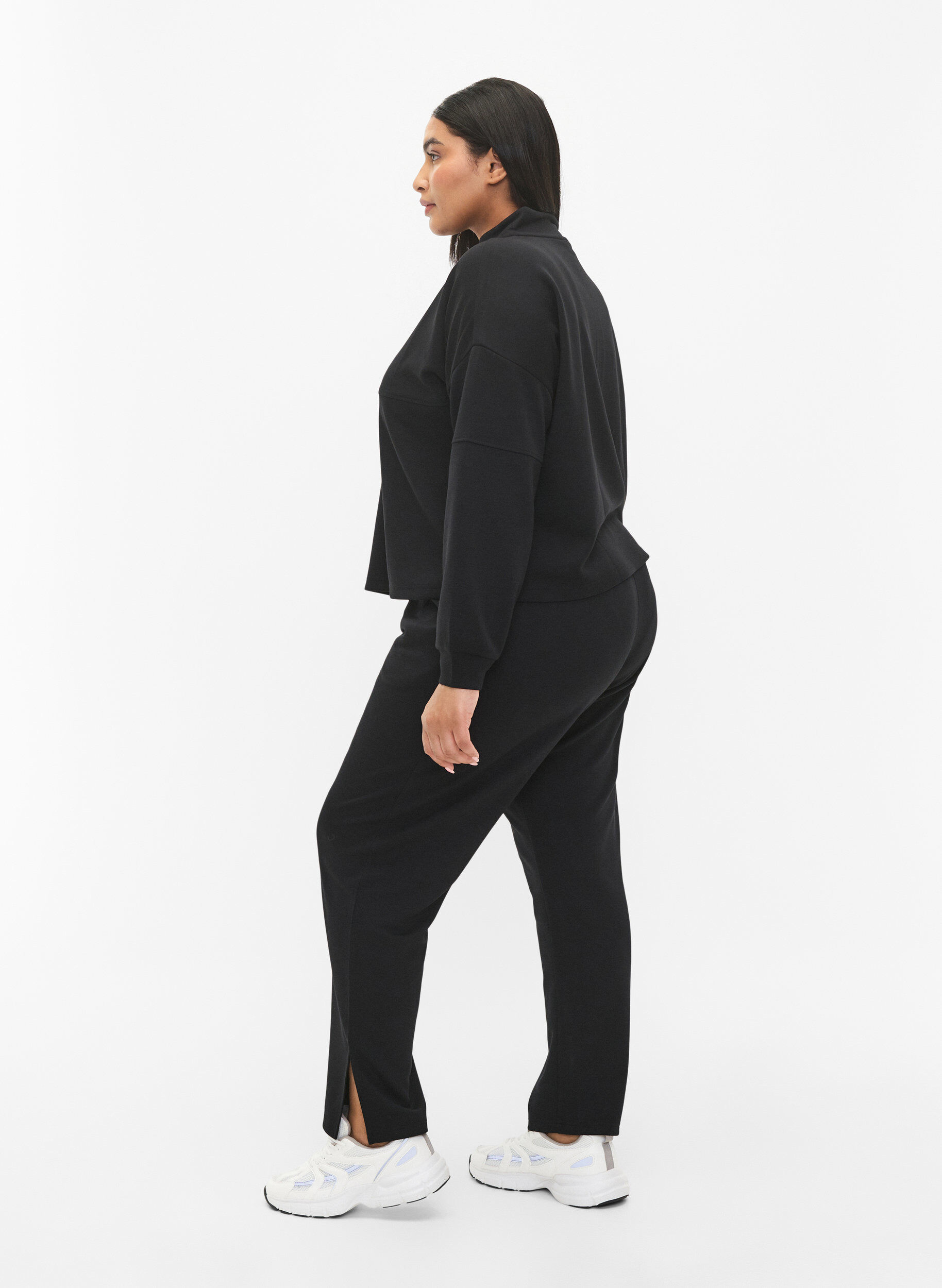 Zizzifashion Trousers in modal mix with slit, Black, Model image number 4