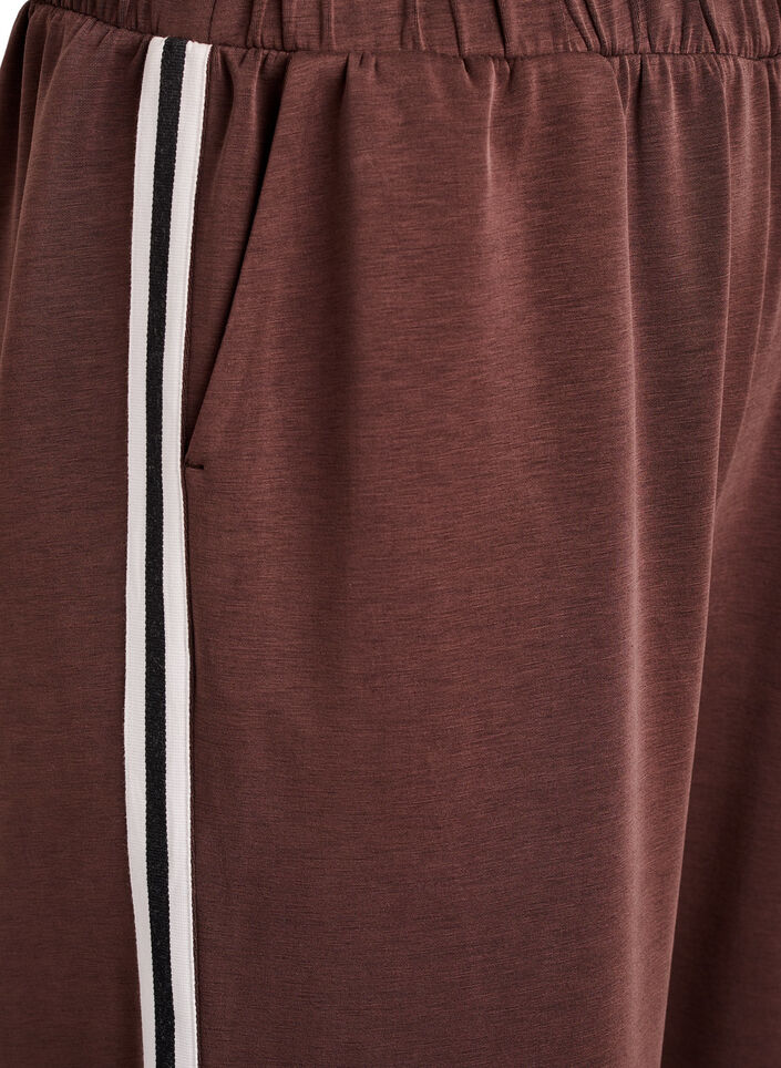 Loose training trousers with a high waist and stripe detail, Brown, Packshot