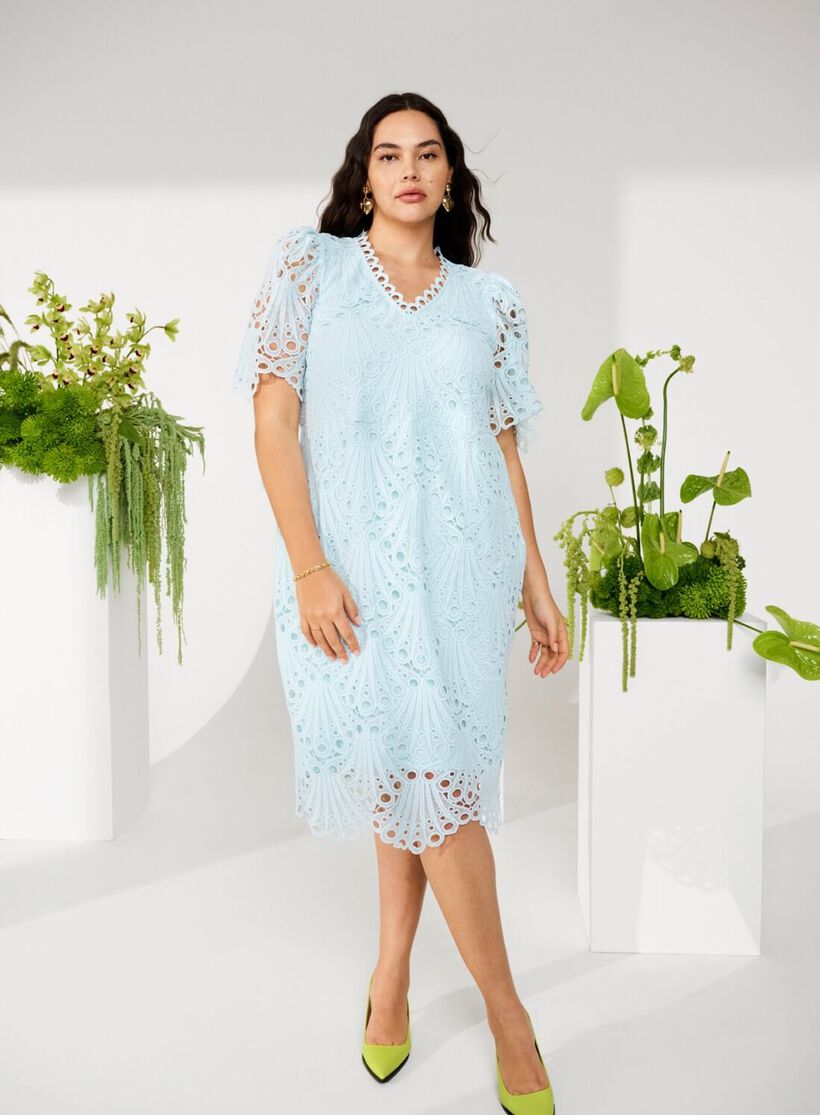 Blue dress in lace, , Model, 1