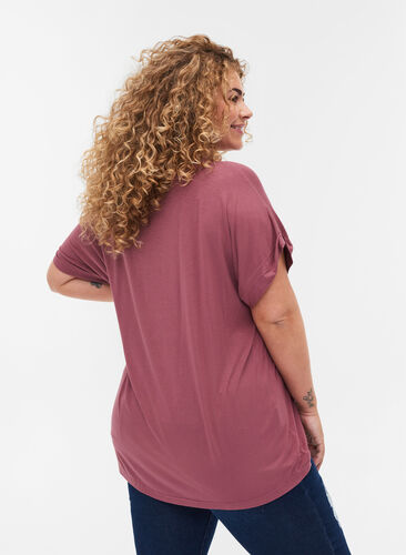 Short-sleeved T-shirt of viscose blend, Wild Ginger, Model image number 1
