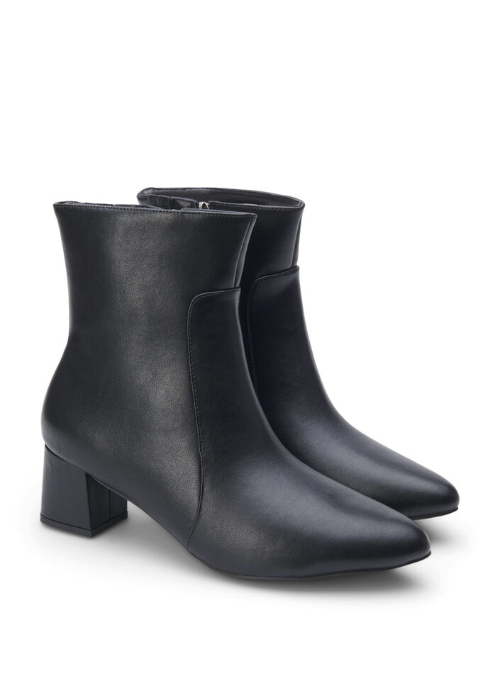 Wide fit - Leather ankle boots with heel, Black, Packshot image number 1