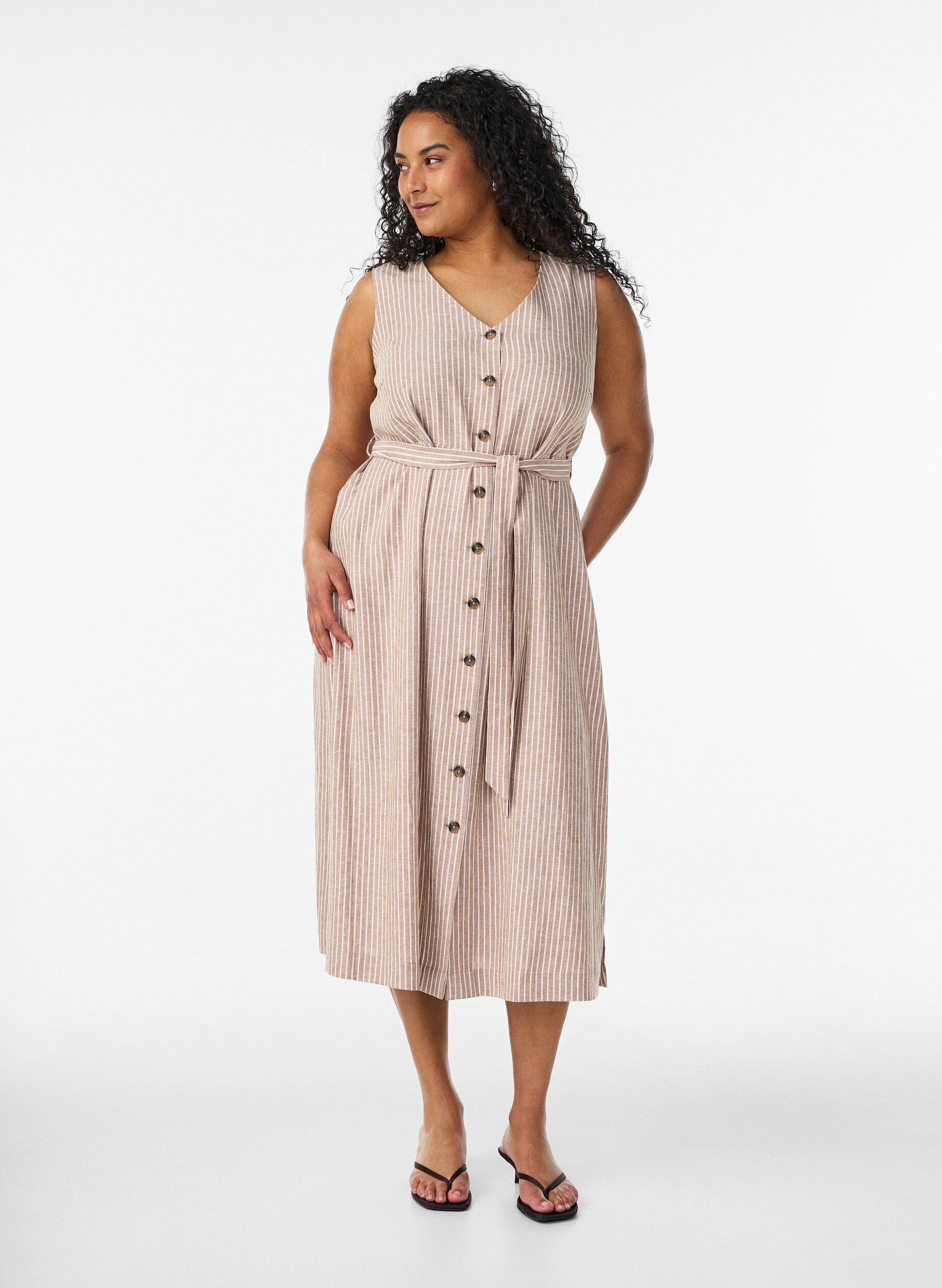Zizzifashion Sleeveless striped midi dress in linen and viscose, Beige, Model image number 0