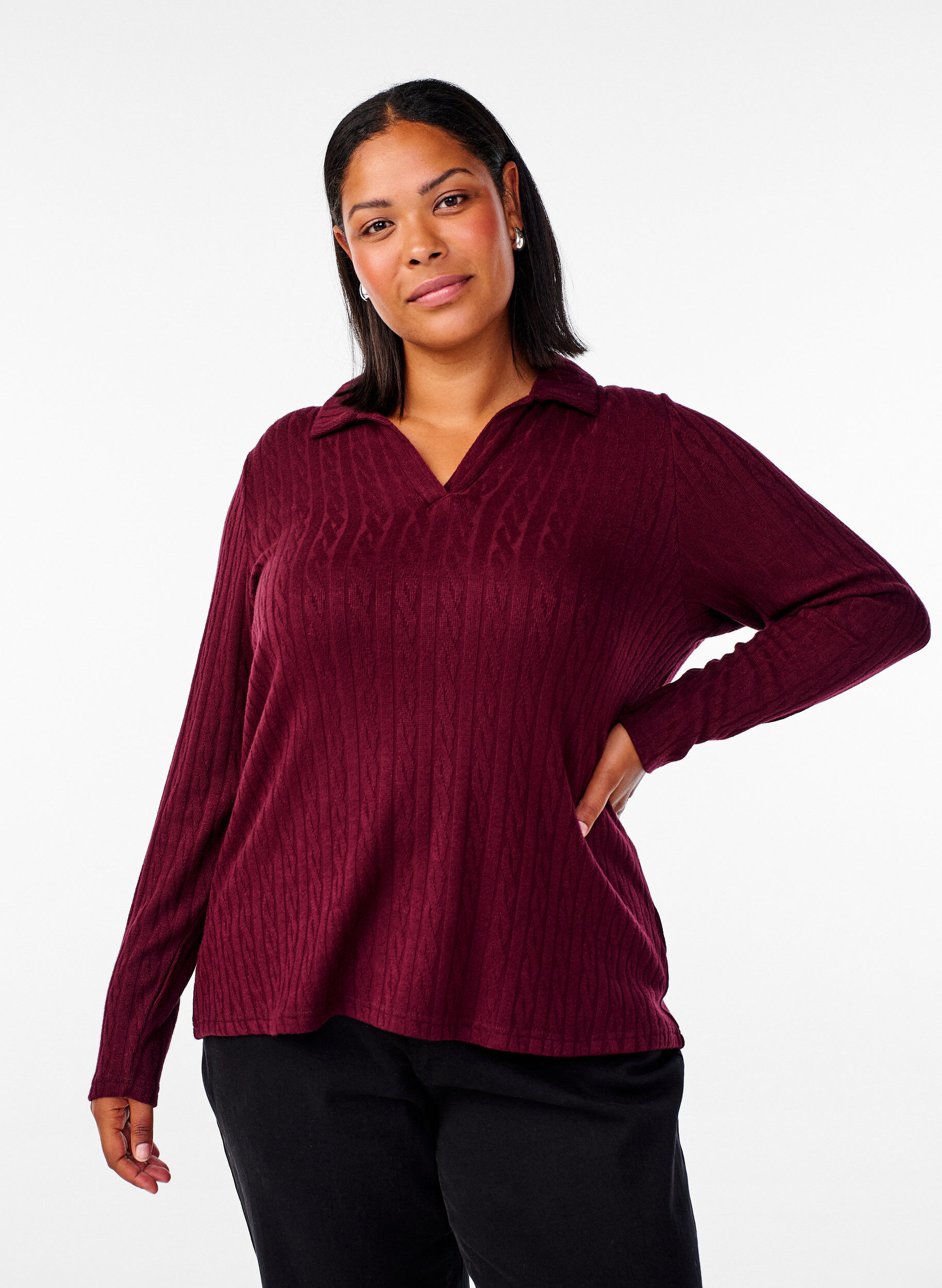 Jersey blouse with collar and cable pattern, Dark Bordeaux, Model