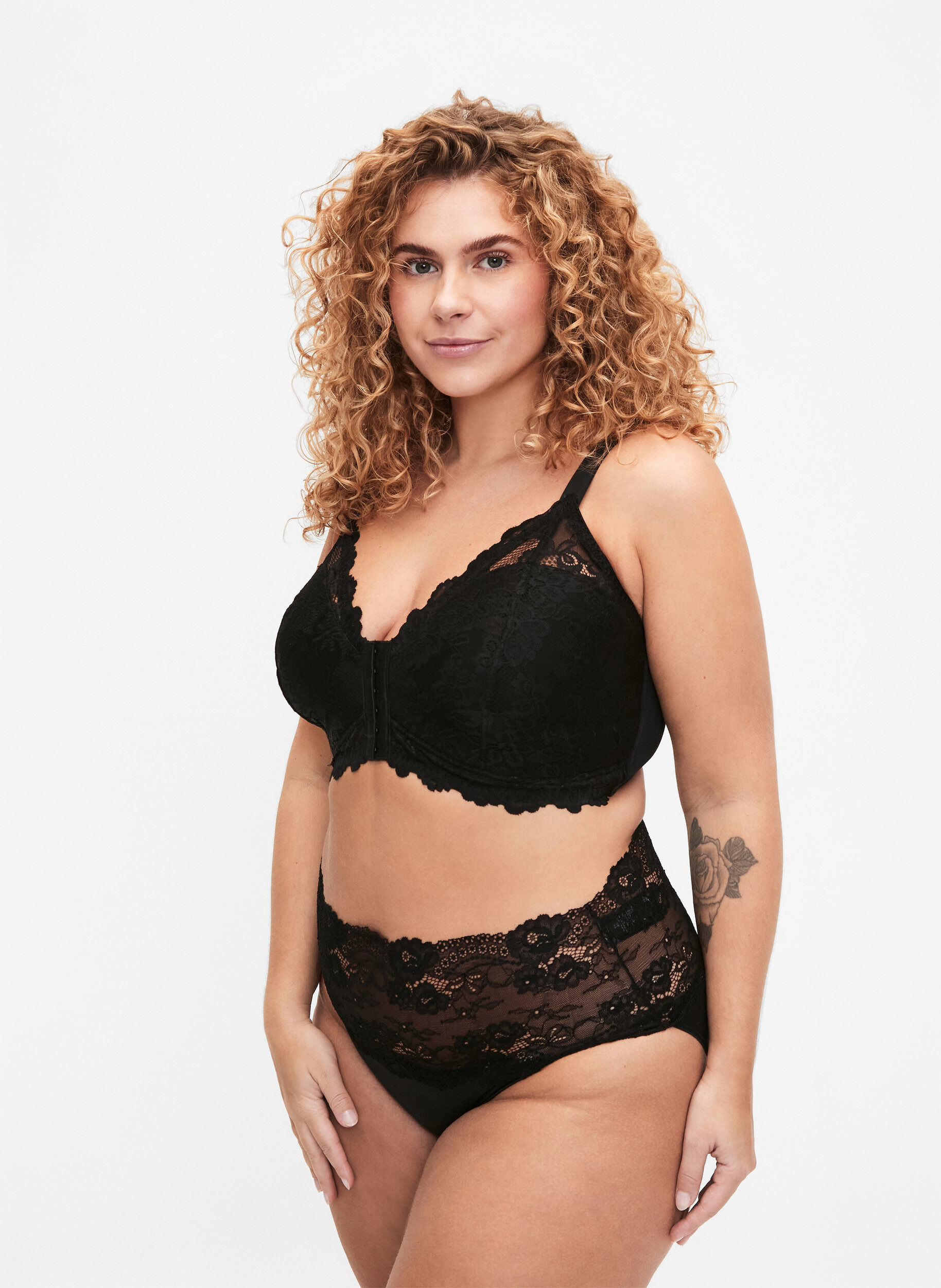 Zizzifashion Lace bra with front closure, Black, Model image number 2