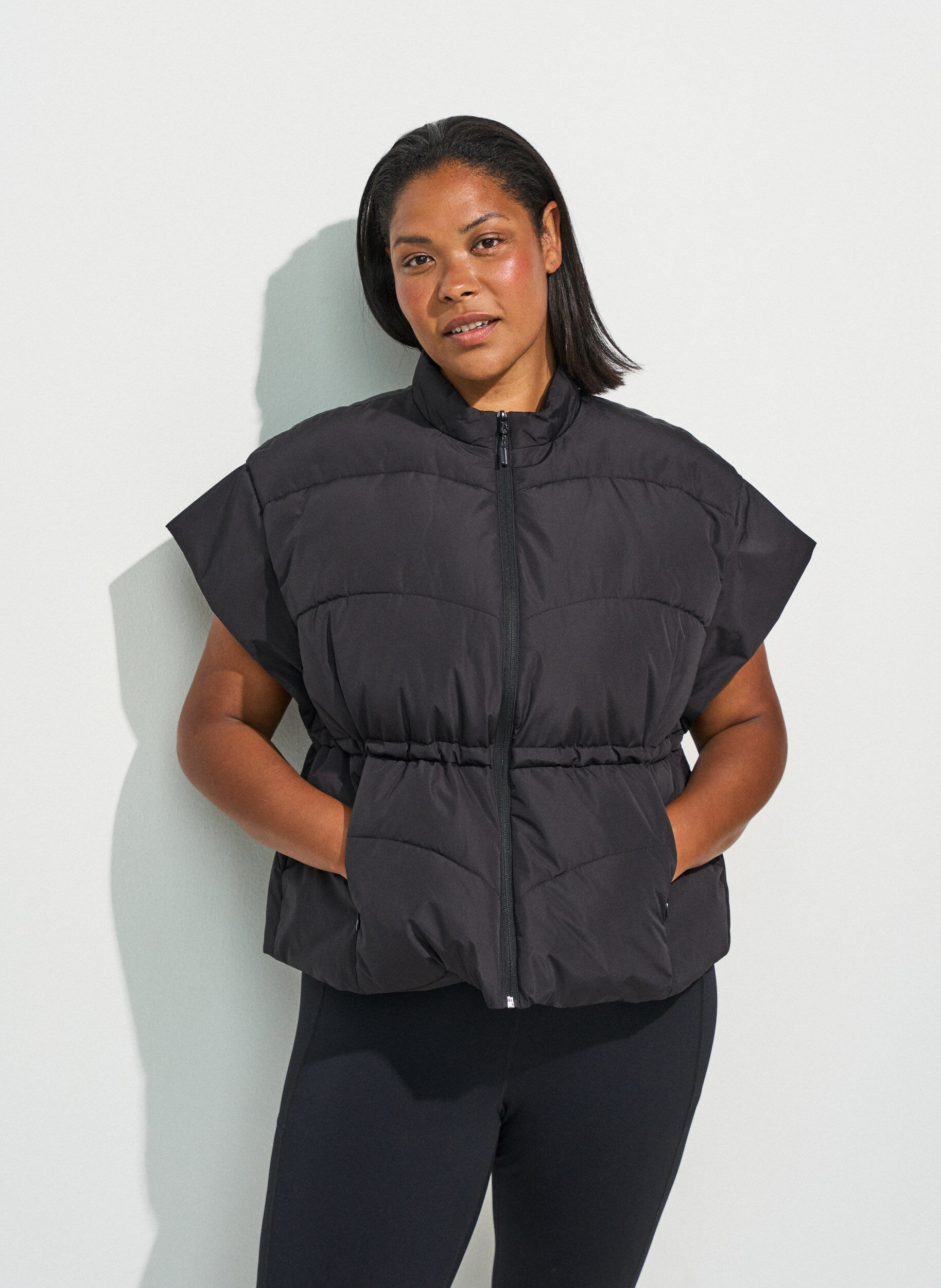 Puffer gilet with adjustable waist, Black, Model