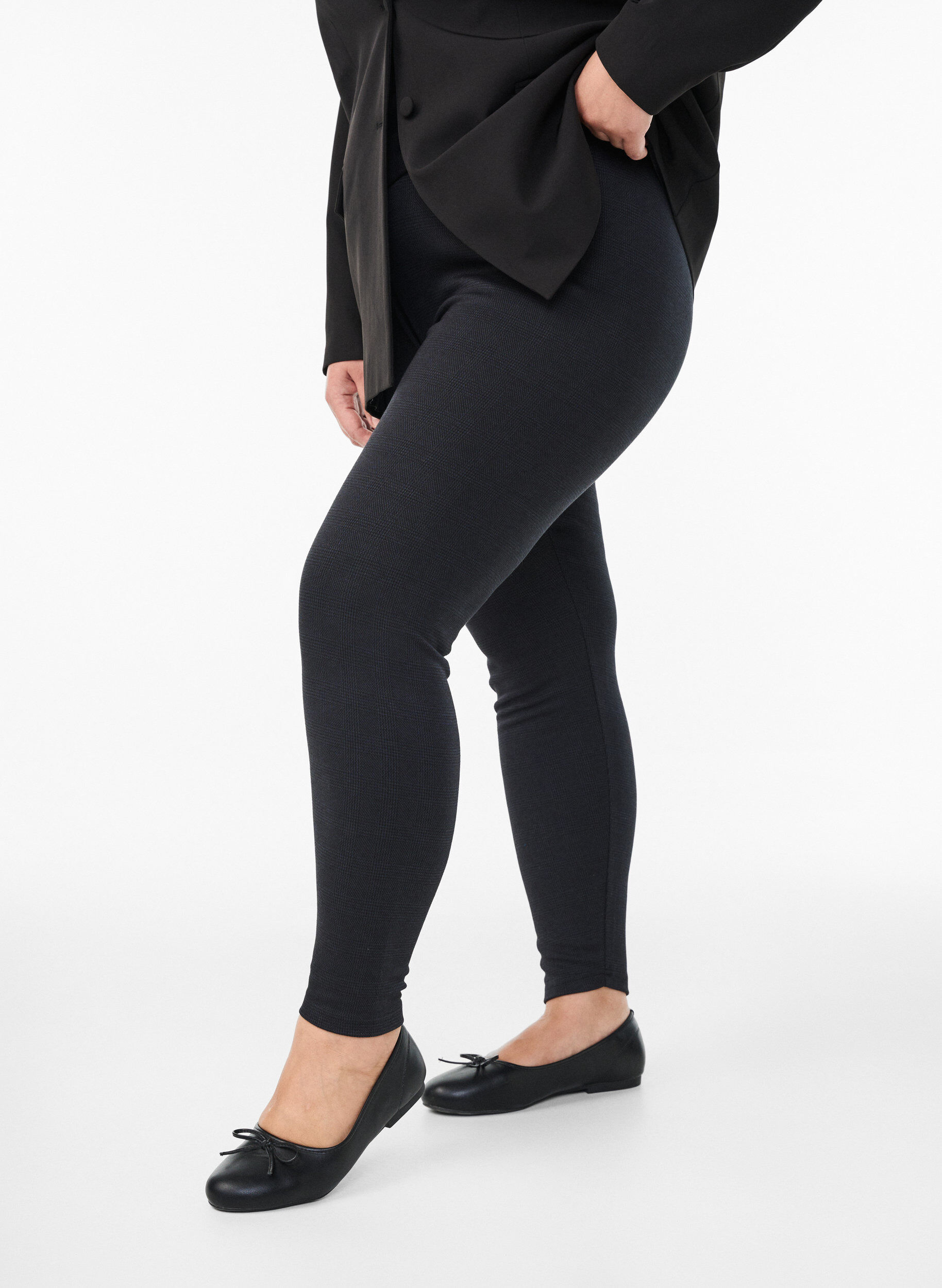 Leggings with regular waist and pattern, Black, Model