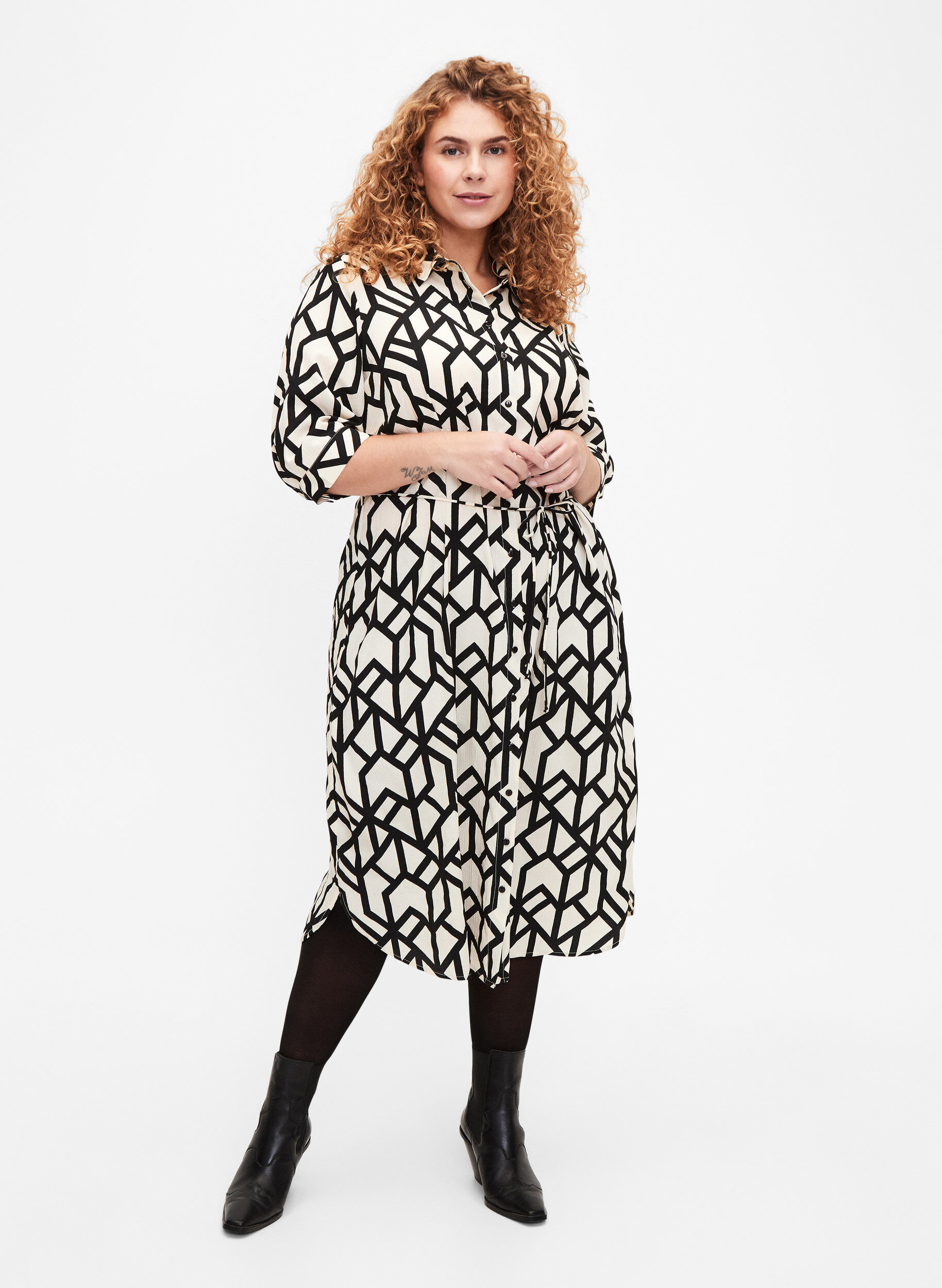Zizzifashion FLASH - Shirt dress with print, Birch Black Graphic, Model image number 2