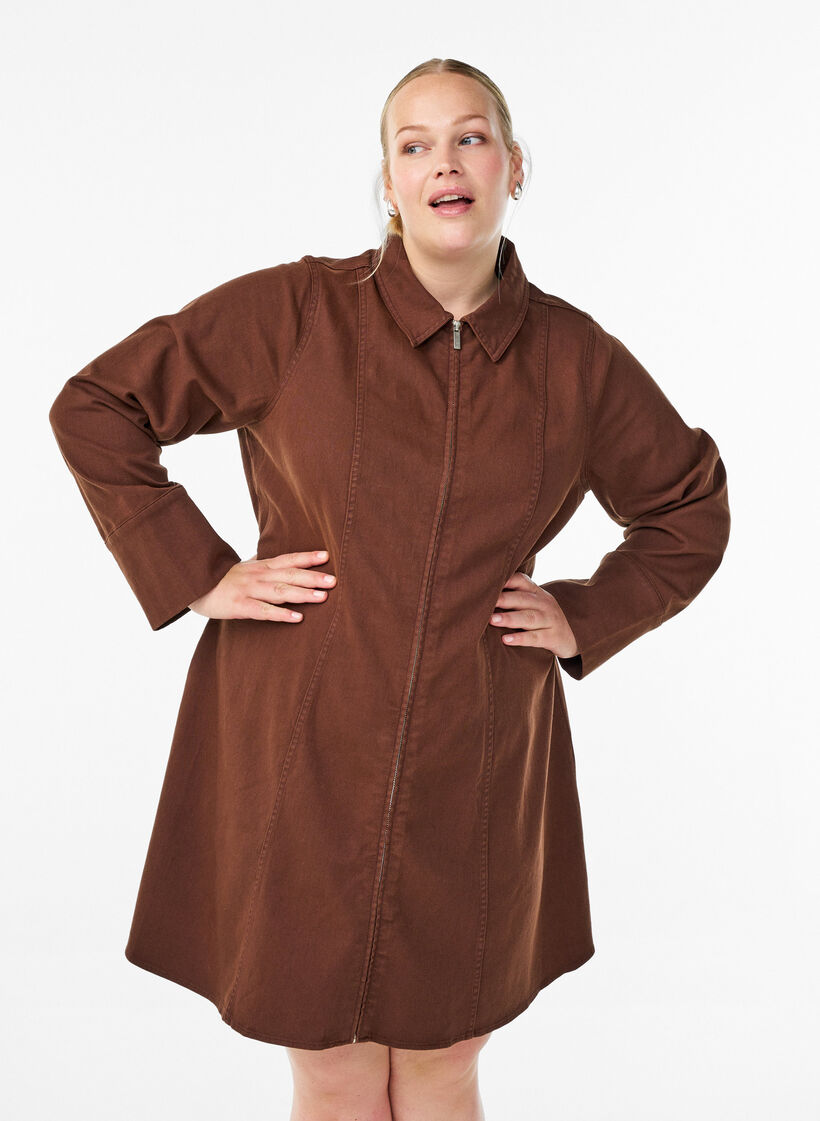 Short twill dress with zipper, Brown, Model image number 0