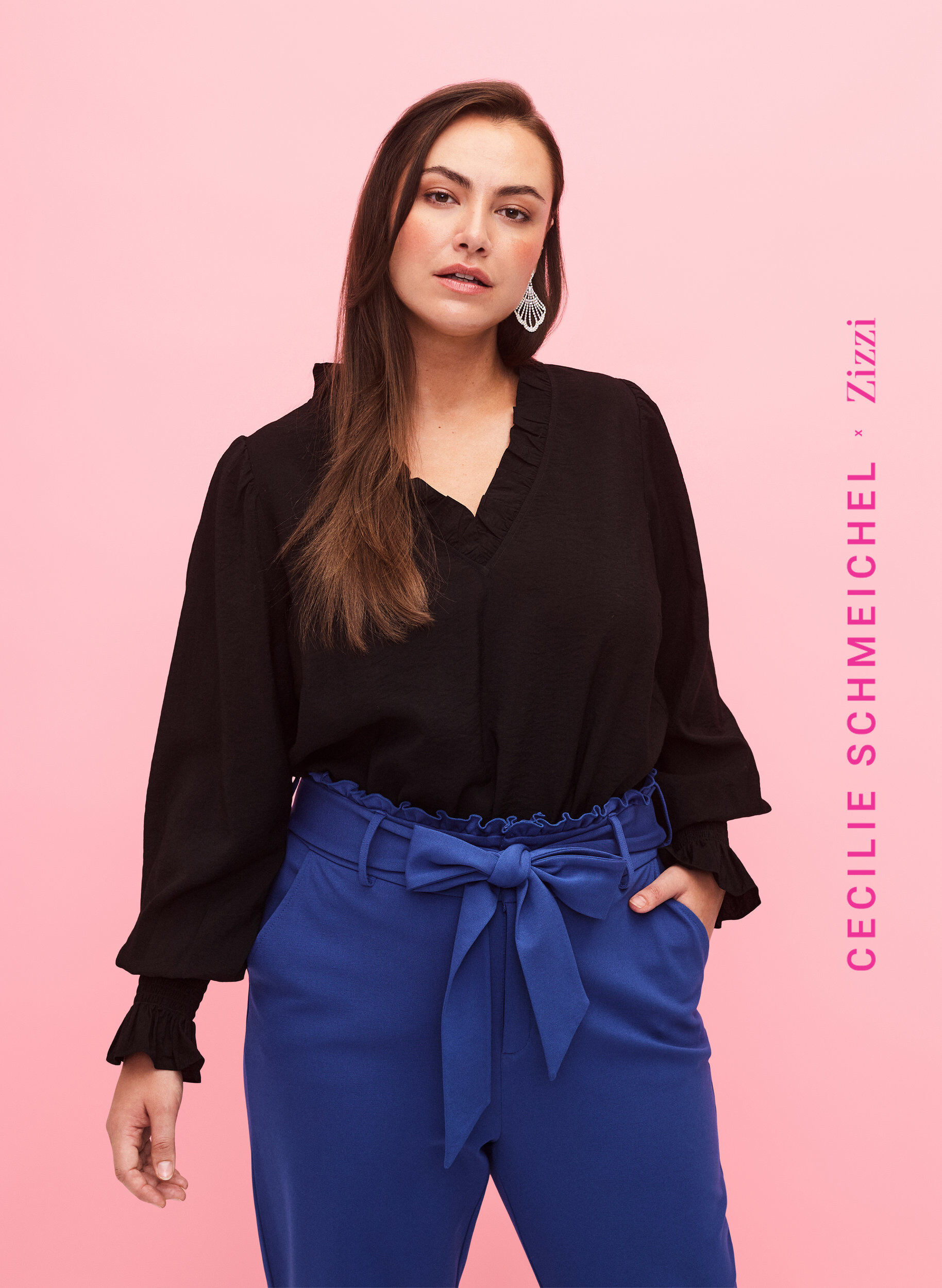 Zizzifashion Long-sleeved viscose blouse with ruffle details, Black, Model image number 0