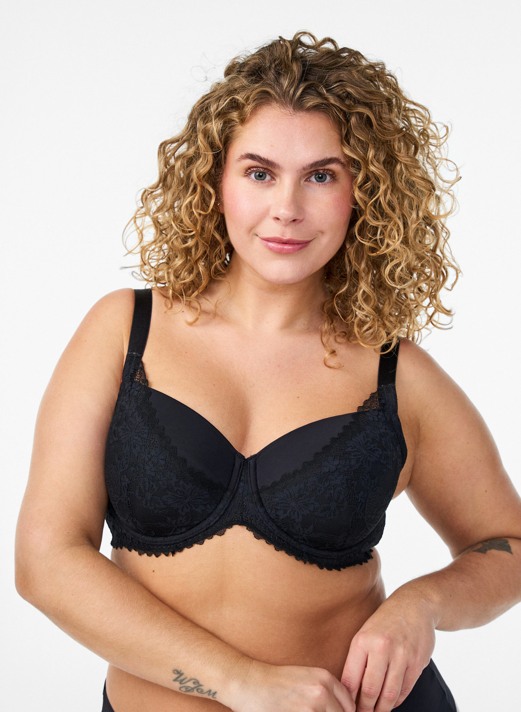 Zizzifashion Padded bra with lace, Black, Model image number 0