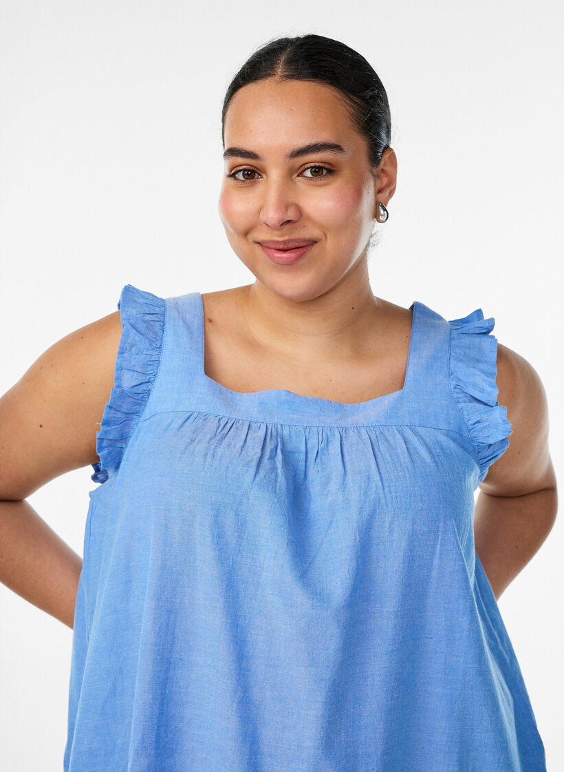 Midi dress in cotton with ruffle details, Light Blue, Model image number 2