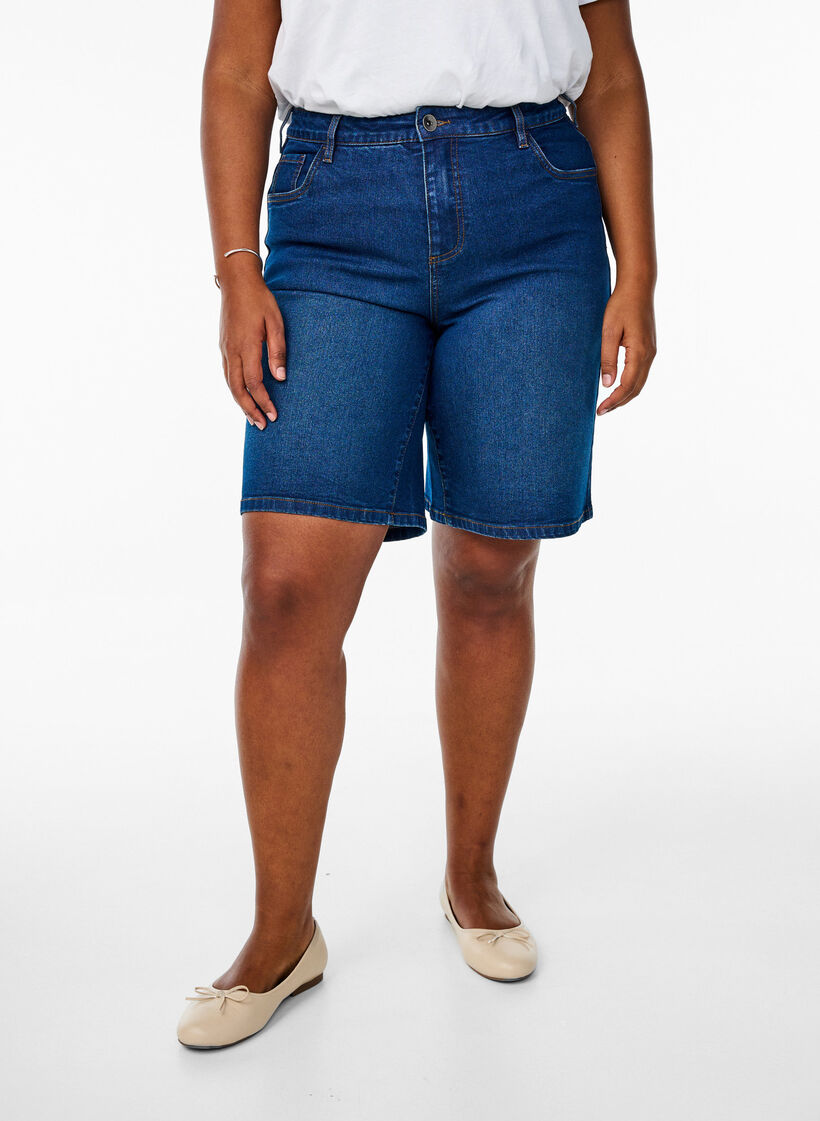 FLASH - Loose denim shorts with high waist, Blue, Model image number 3