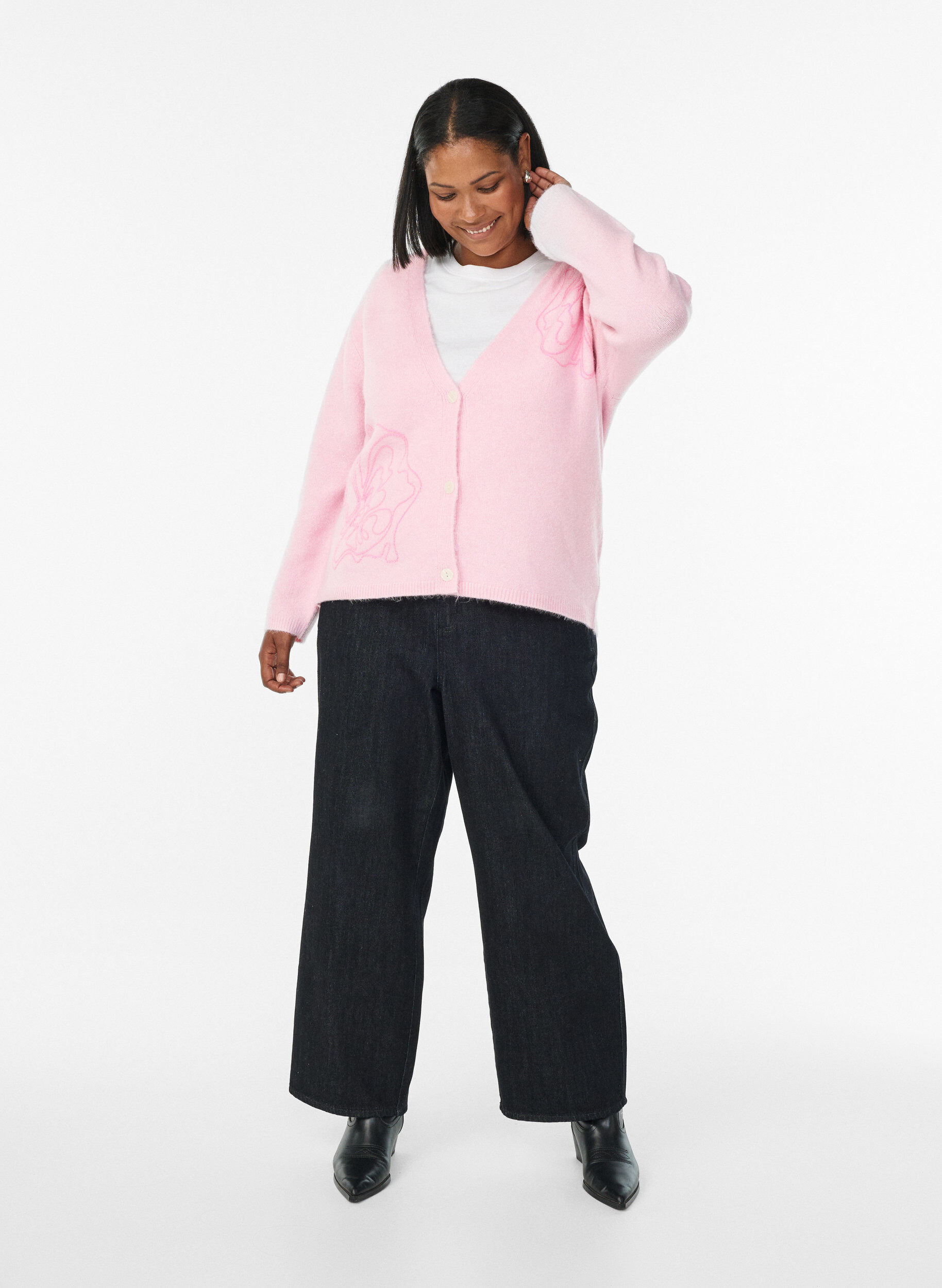 Zizzifashion Cardigan with V-neck and embroidered flowers, Rose, Model image number 1