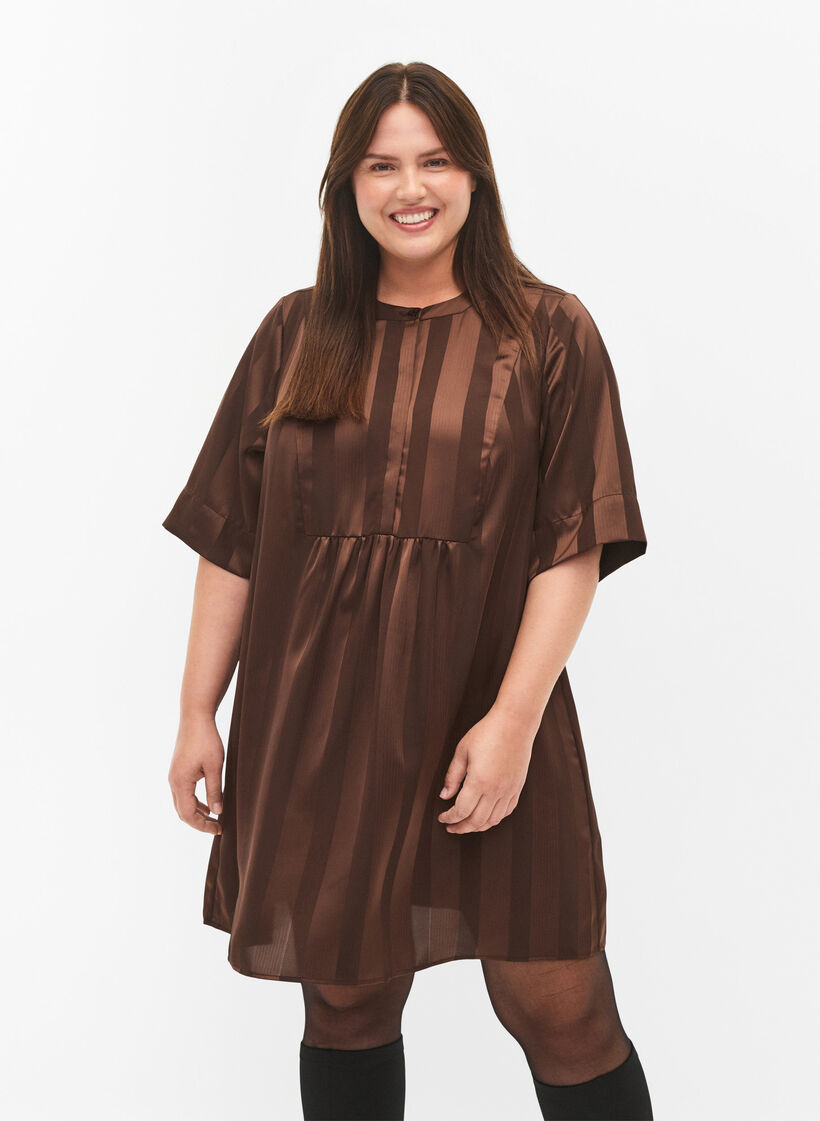 A-line dress with stripes and 1/2 sleeves, Chestnut, Model image number 0