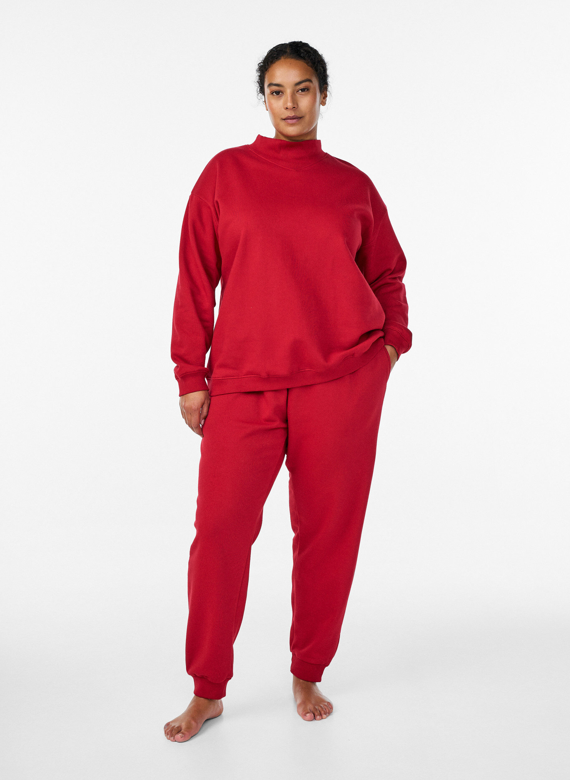 Zizzifashion Sweatshirt with high neck and long sleeves, Red, Model image number 1