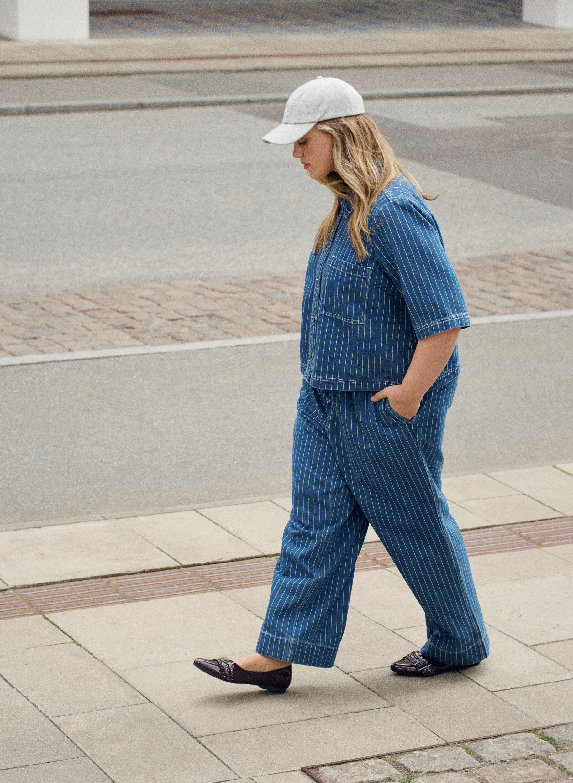 Zizzifashion Short striped denim shirt, Blue, Image image number 0