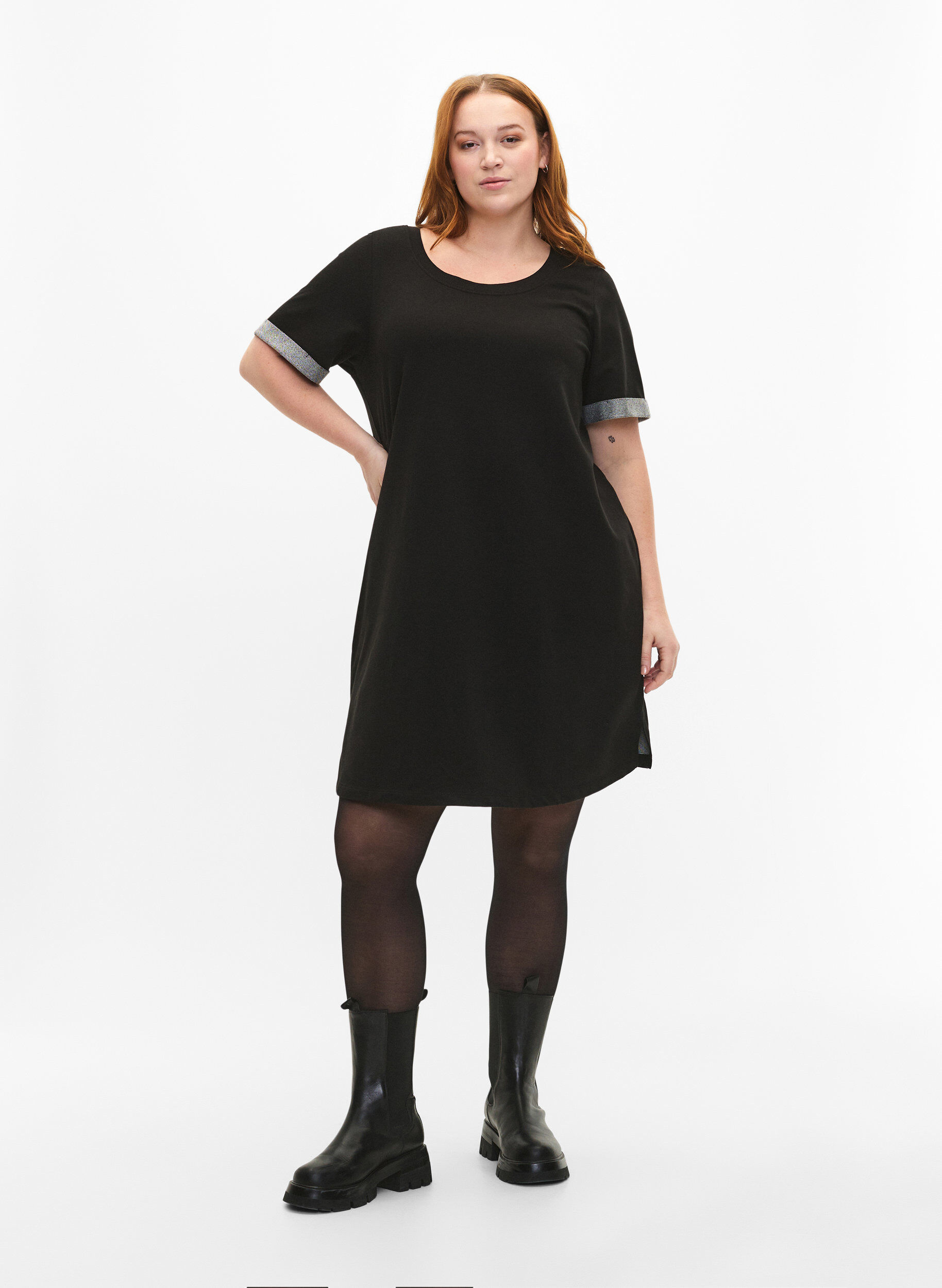 Zizzifashion Short-sleeved sweat dress with pockets, Black, Model image number 2