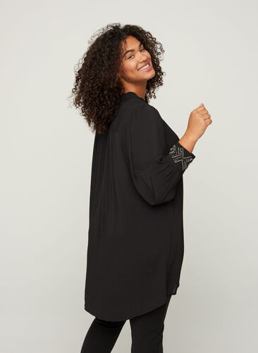 Long viscose shirt with pearls, Black, Model image number 1