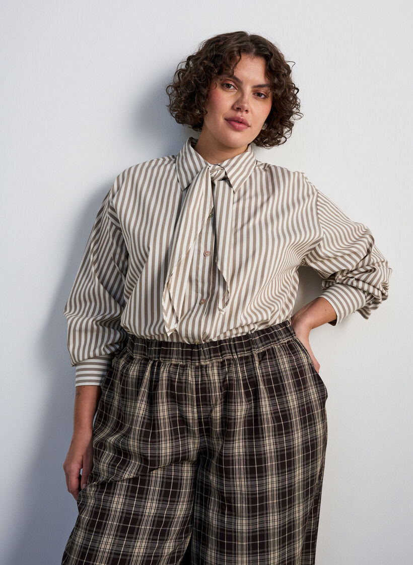 Striped shirt with detachable neck tie, Beige, Model image number 0