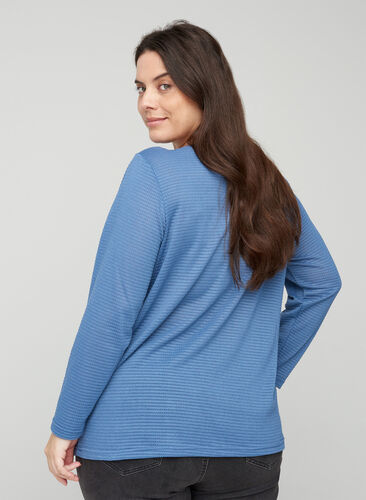Long-sleeved blouse with round neck, Bijou Blue, Model image number 1