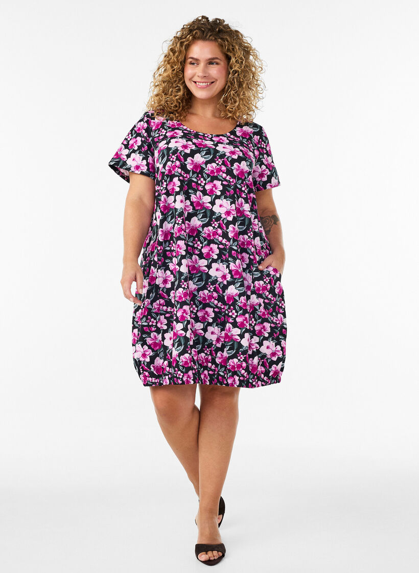 Short-sleeved cotton dress with print, Black, Model image number 1