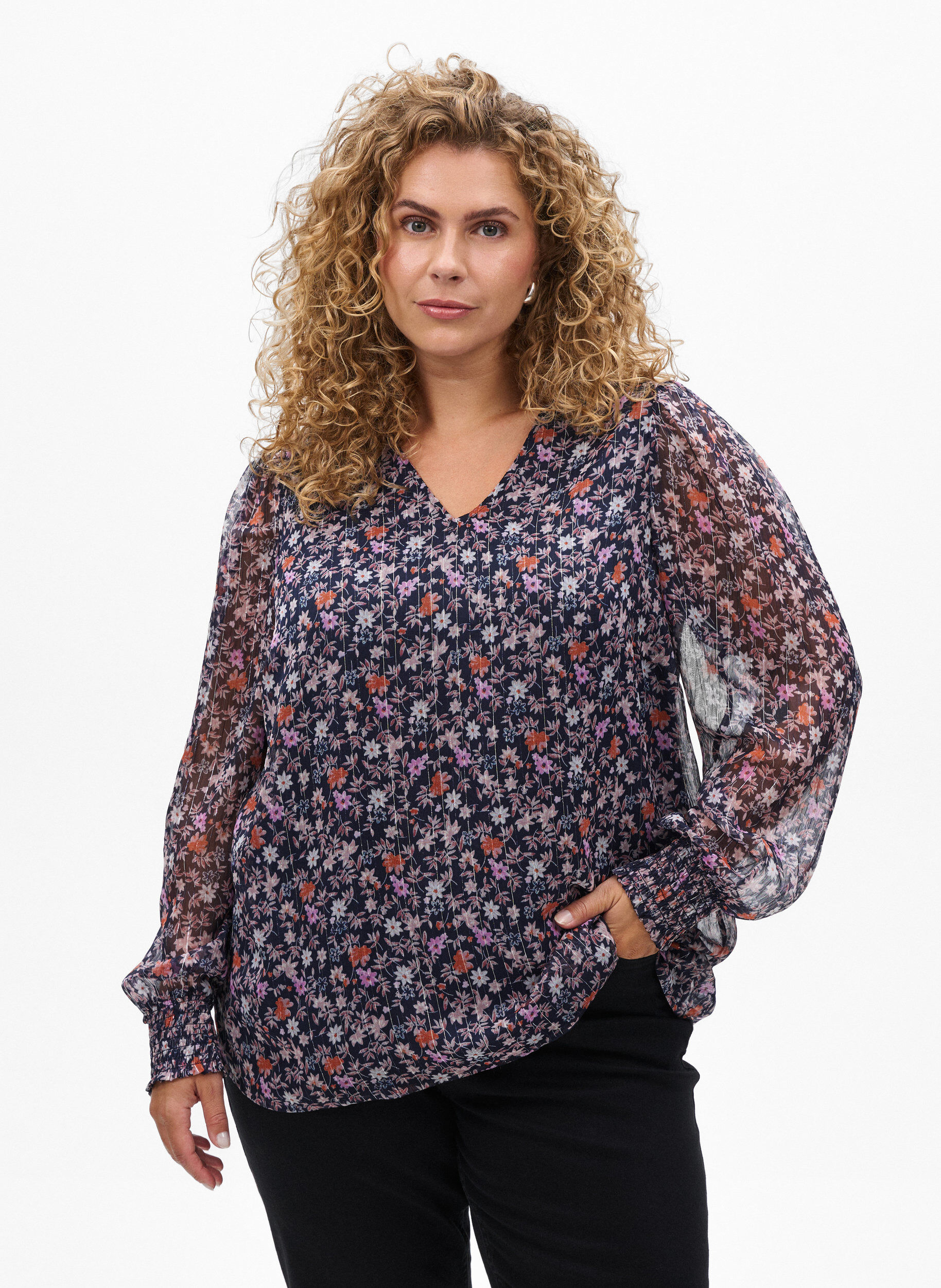Blouse with floral print and glitter thread, Blue, Model