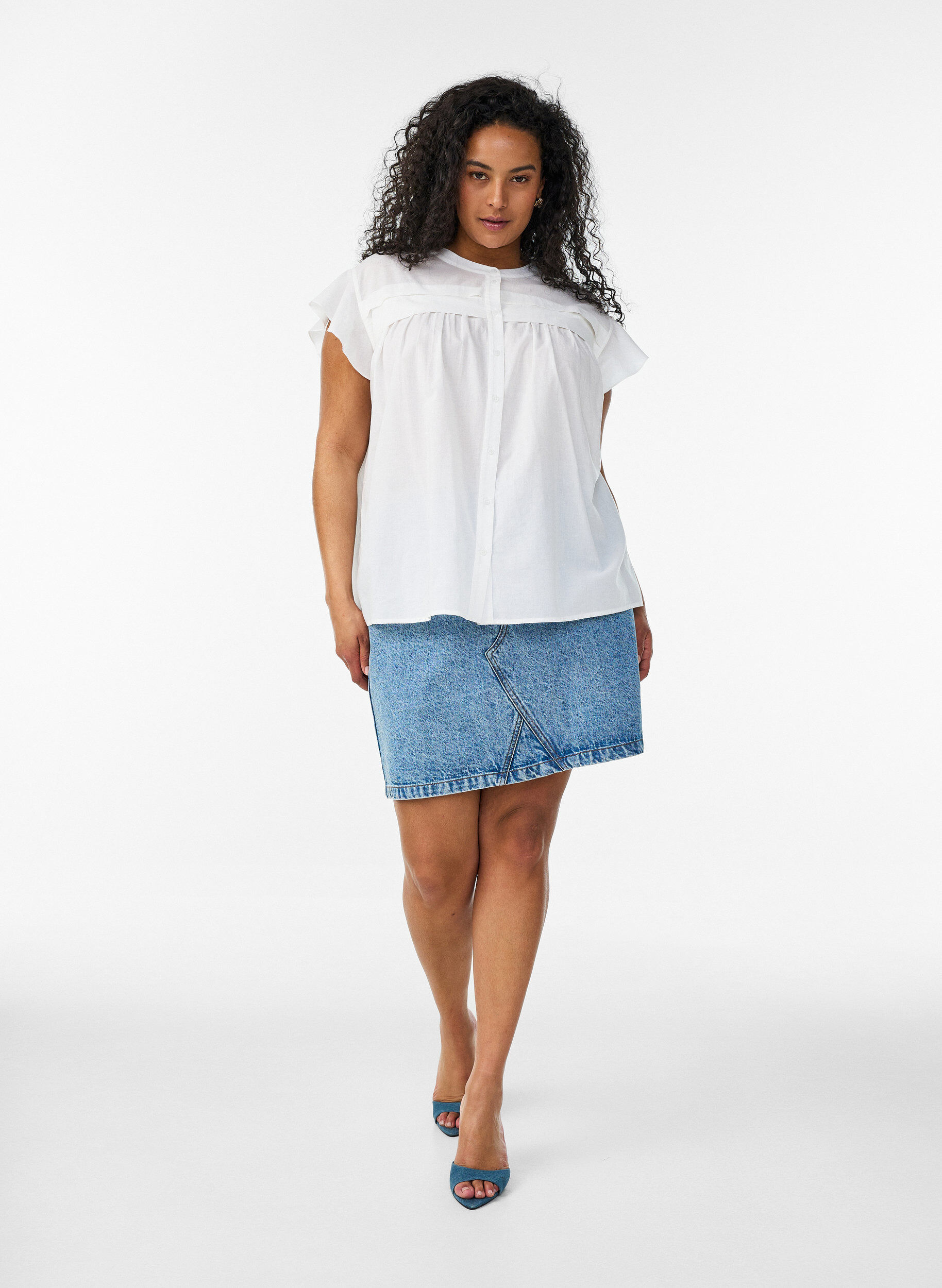 Zizzifashion Sleeveless A-line cotton shirt blouse, White, Model image number 1