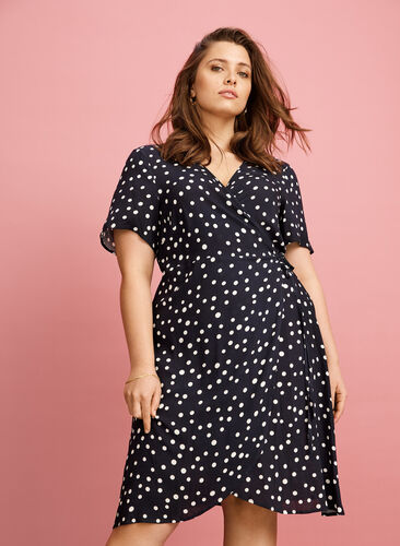 Short-sleeved, viscose wrap dress with dots, Night Sky Dot, Image image number 0