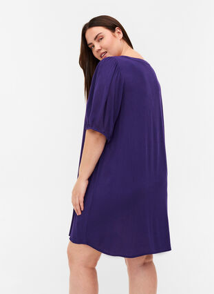 Viscose tunic with V-neck and buttons, Purple, Model image number 1