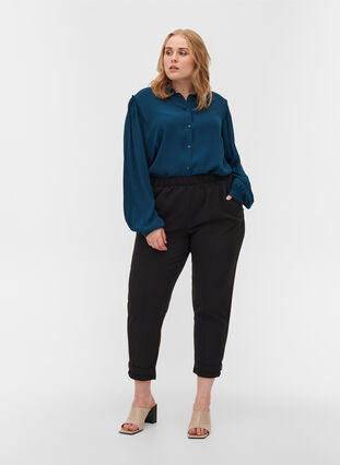 Long-sleeved viscose shirt with ruffle details, Reflecting Pond, Model image number 2