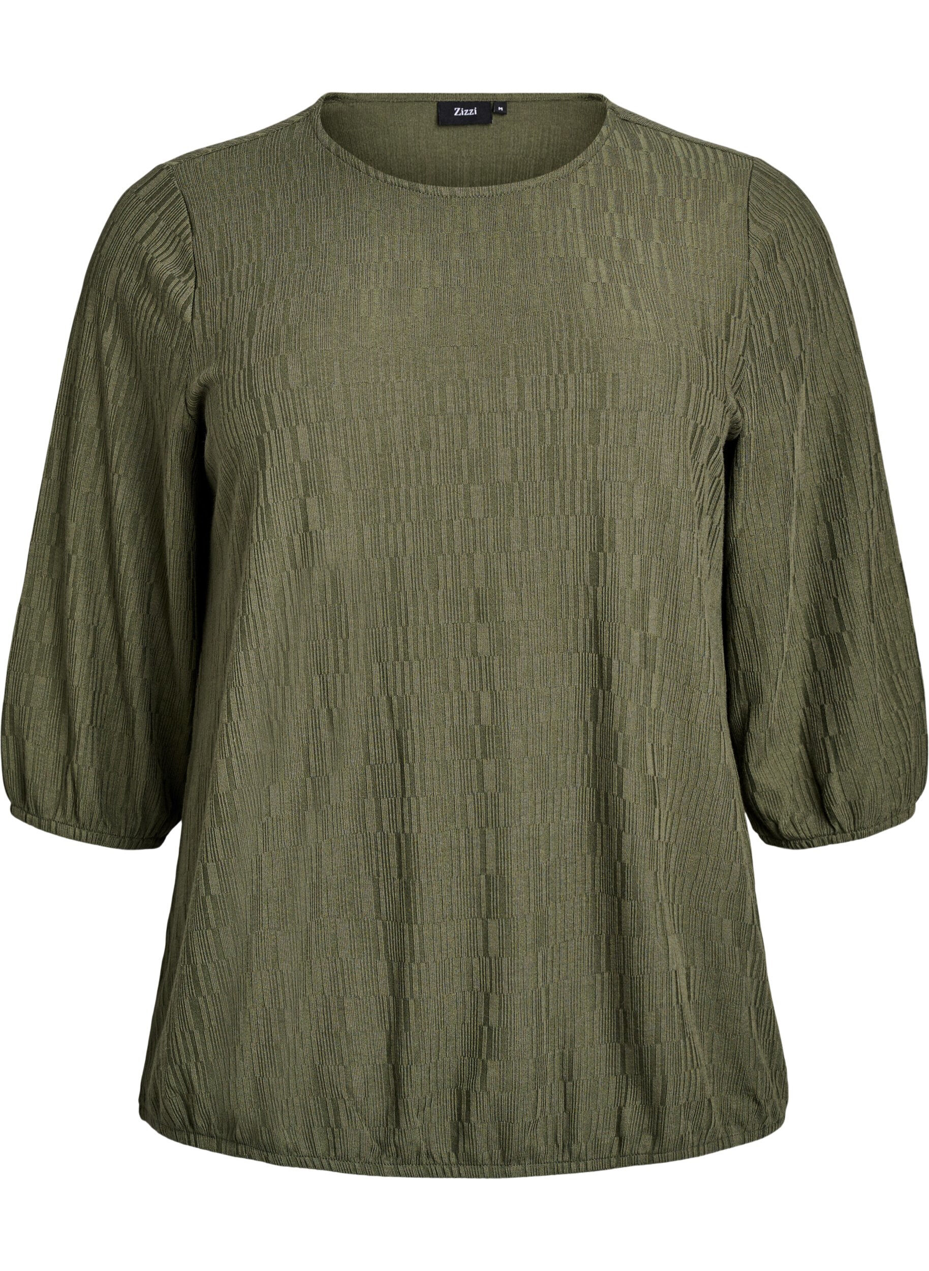 Blouse with texture and 3/4 sleeves