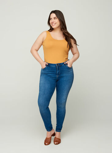 super slim, high-waisted Amy jeans, Blue denim, Model image number 0