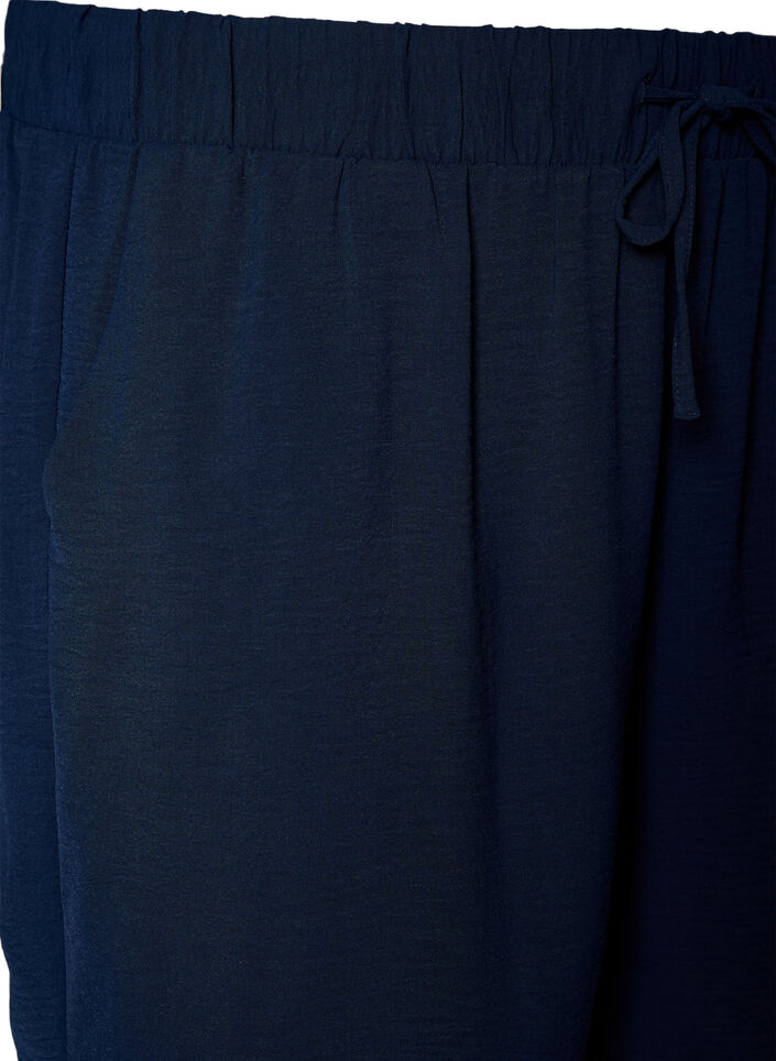 Shorts with pockets and elastic waistband, Blue, Packshot image number 2