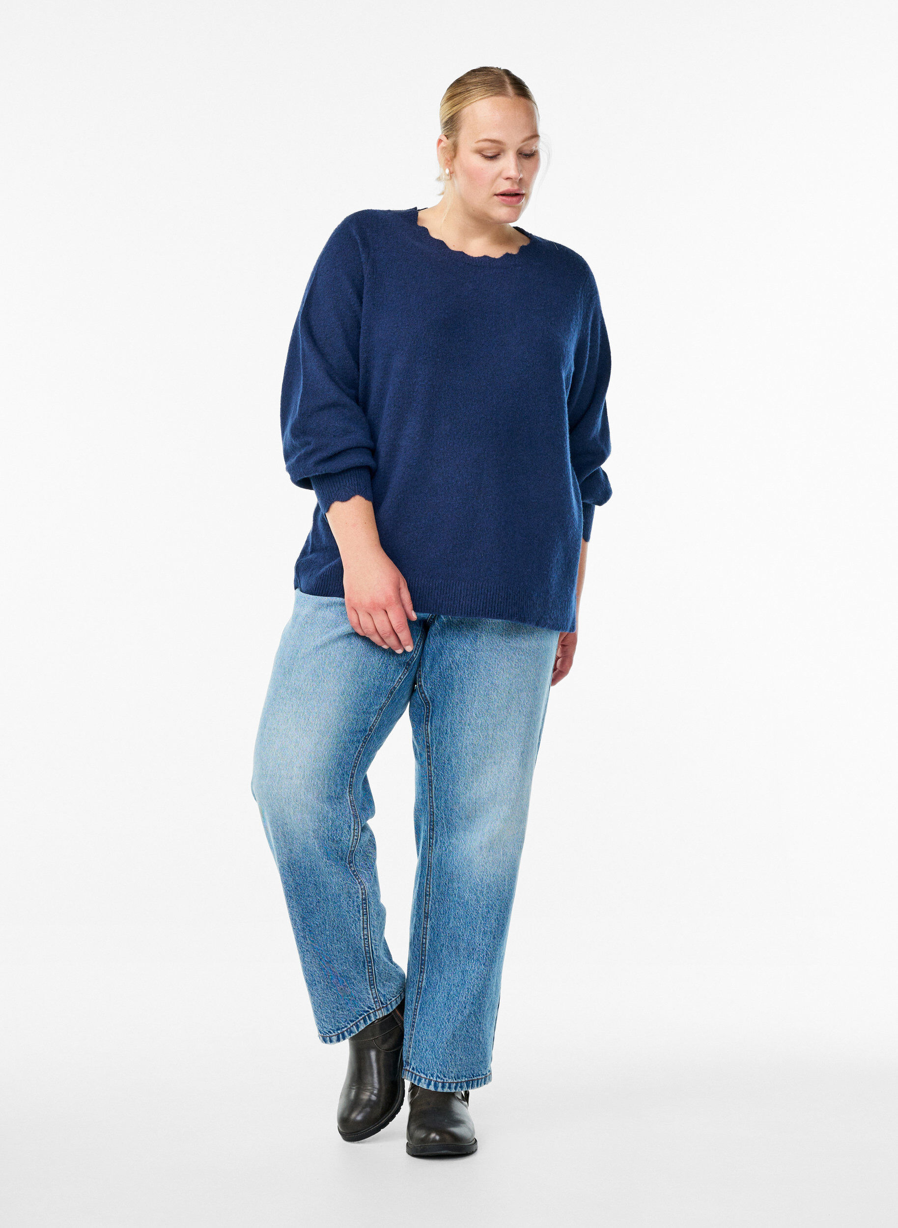 ZizzifashionKnitted blouse with wavy edges, Blue, Model image number 1
