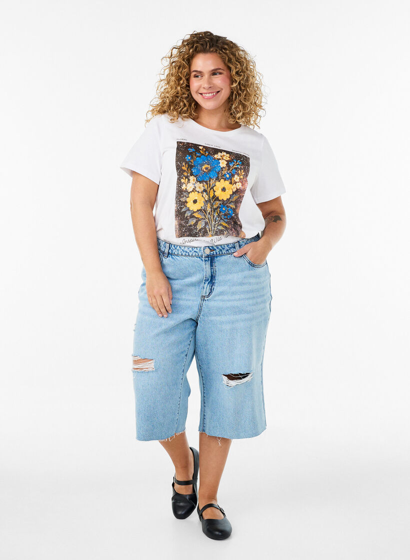 Cotton T-shirt with front print, White, Model image number 1