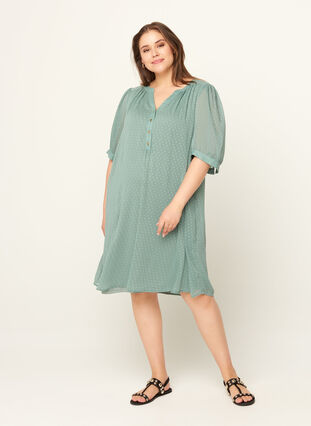 Short-sleeved dress with buttons, Chinois Green, Model image number 2