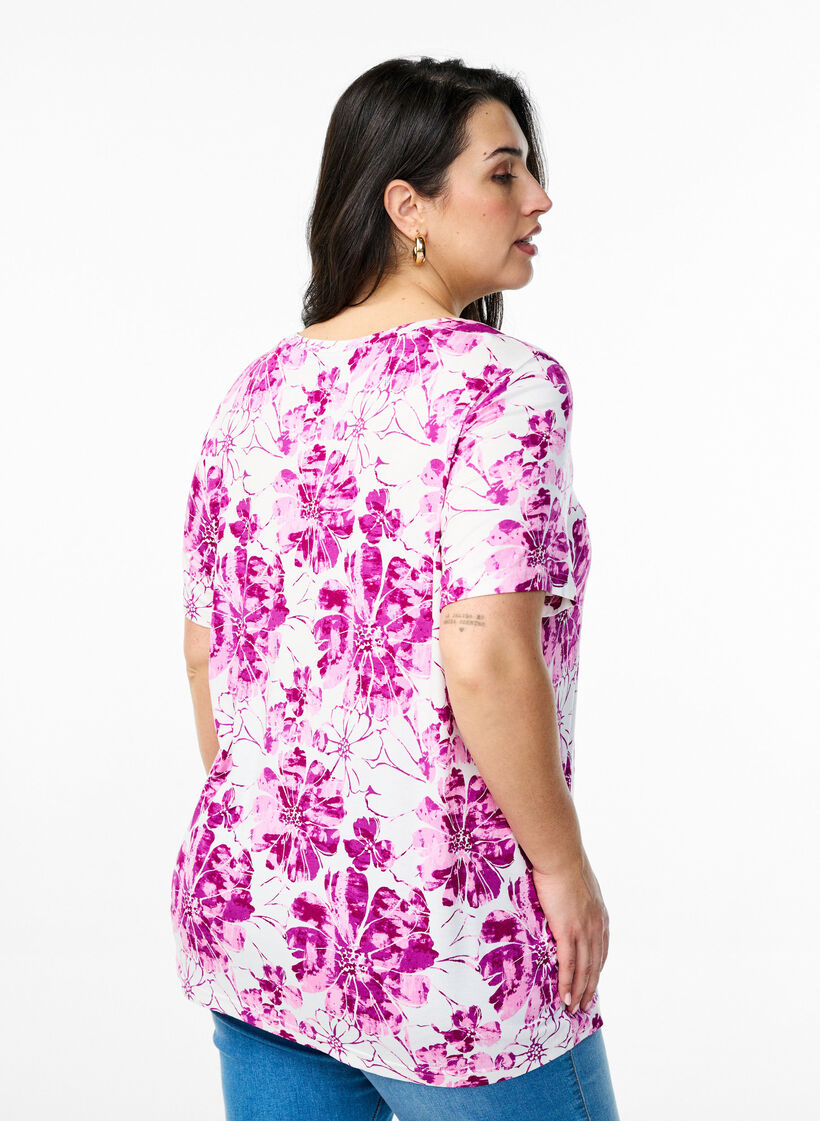 T-shirt with floral print, Pink, Model image number 2