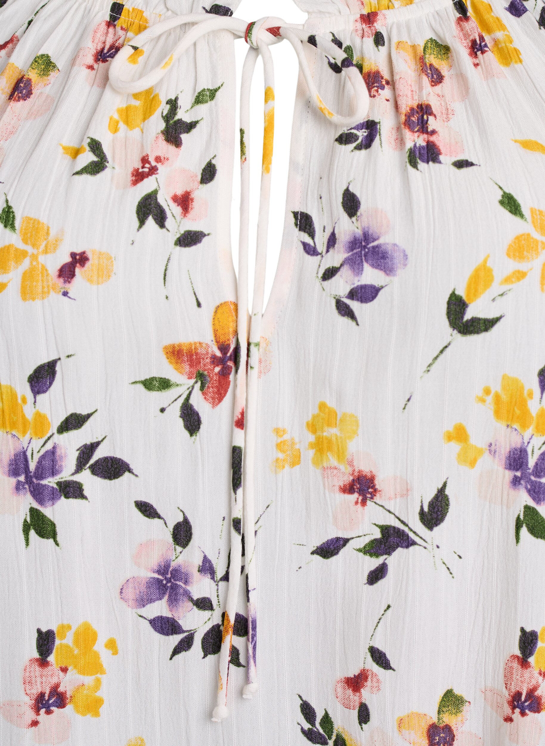 Zizzifashion Floral viscose blouse with half-length sleeves, White, Packshot image number 2
