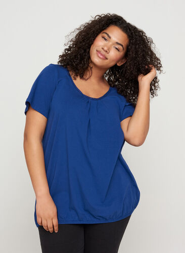 Short-sleeved t-shirt with a round neck and lace trim, Twilight Blue, Model image number 0