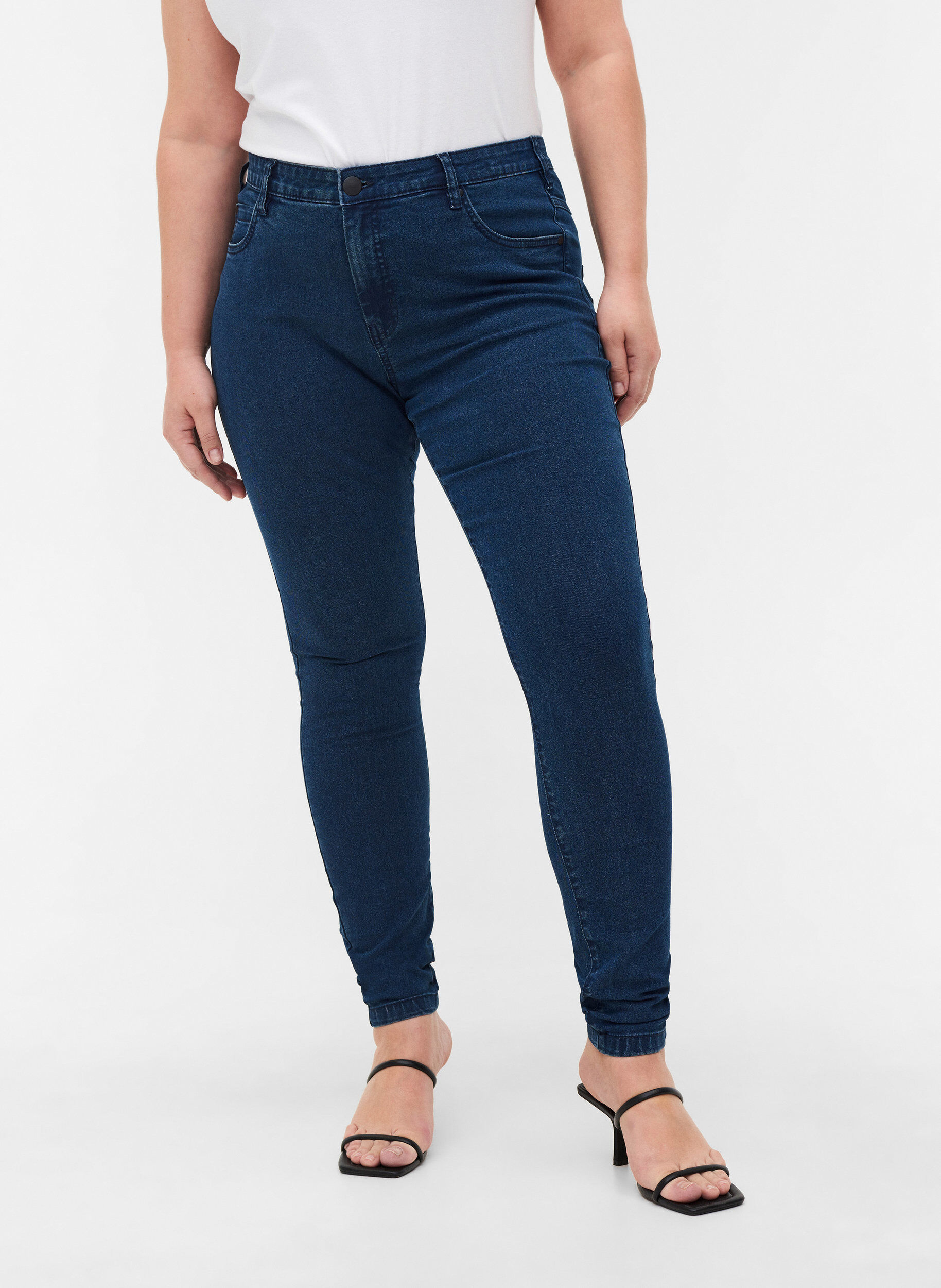 Zizzifashion High-waisted super slim Amy jeans , Blue, Model image number 4