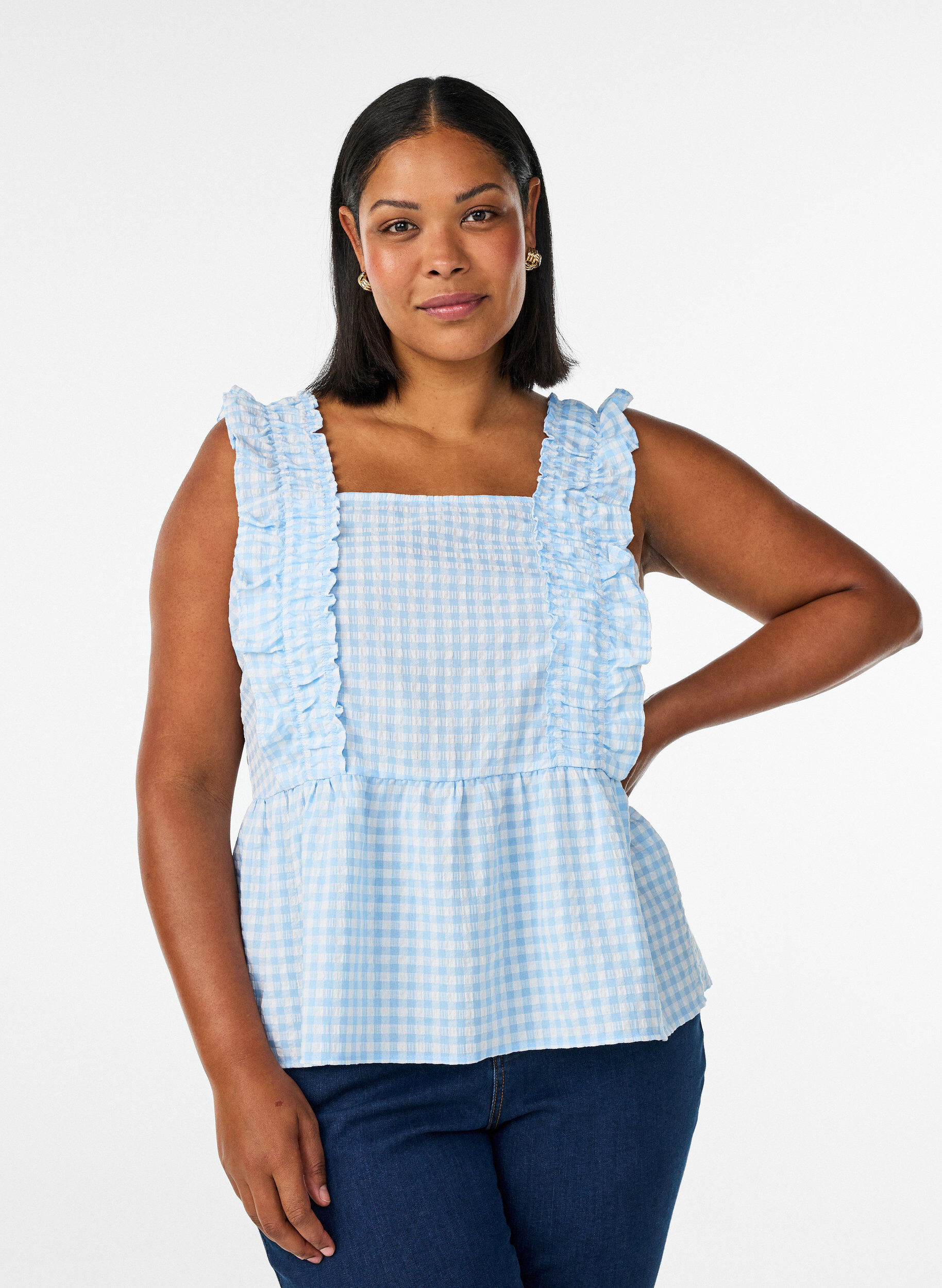 Top with checks and ruffle details, Light Blue, Model