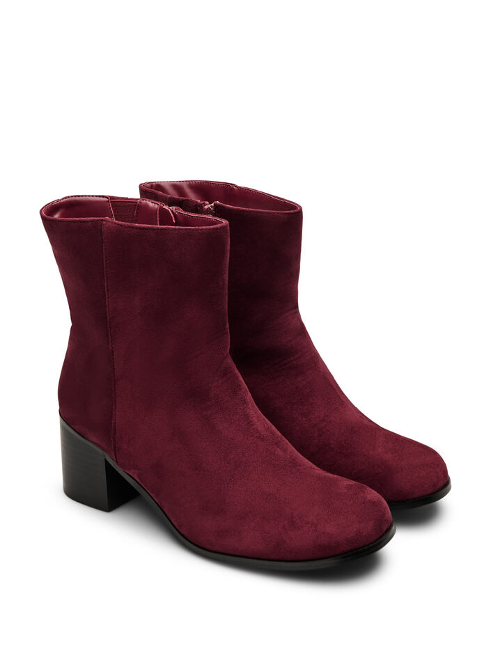 Wide fit - Ankle boot in faux suede with a round toe, Red, Packshot