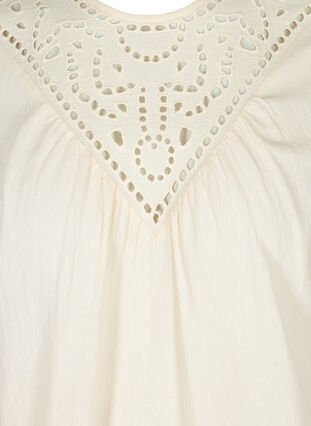 Blouse with broderie anglaise and 3/4 sleeves, Mother Of Pearl, Packshot image number 2