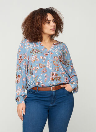 Floral blouse in viscose, Light Blue Paisley, Model image number 0