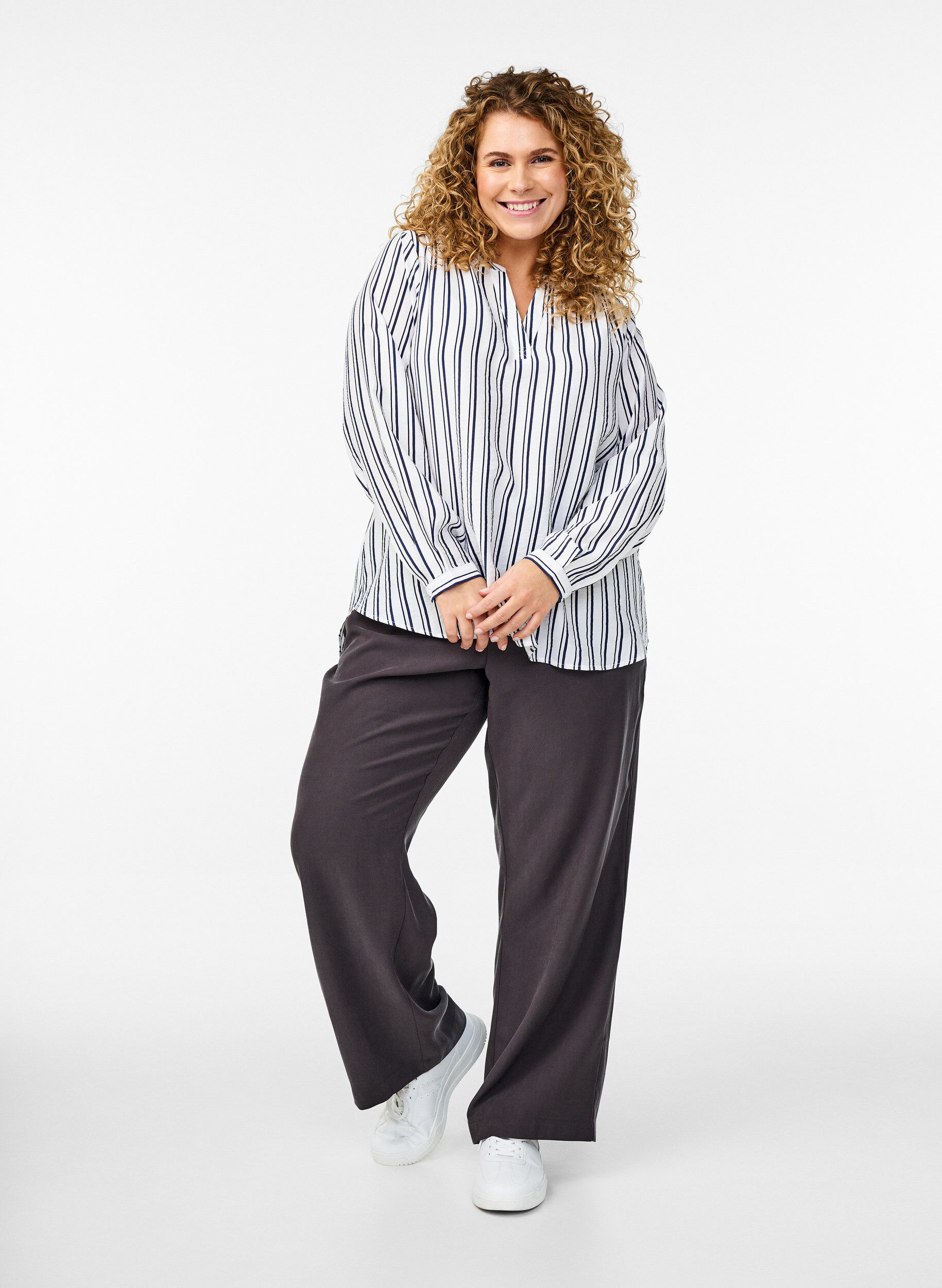 Zizzifashion FLASH - Striped shirt blouse with V-neck, White, Model image number 1