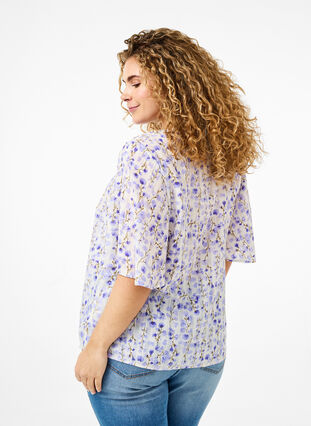 V-neck short sleeve blouse with floral print, Sand Verbena AOP, Model image number 1